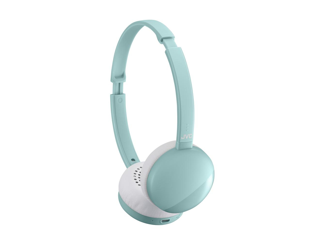 Un paio di cuffie JVC azzurre con padiglioni bianchi. Le cuffie sono su sfondo bianco.