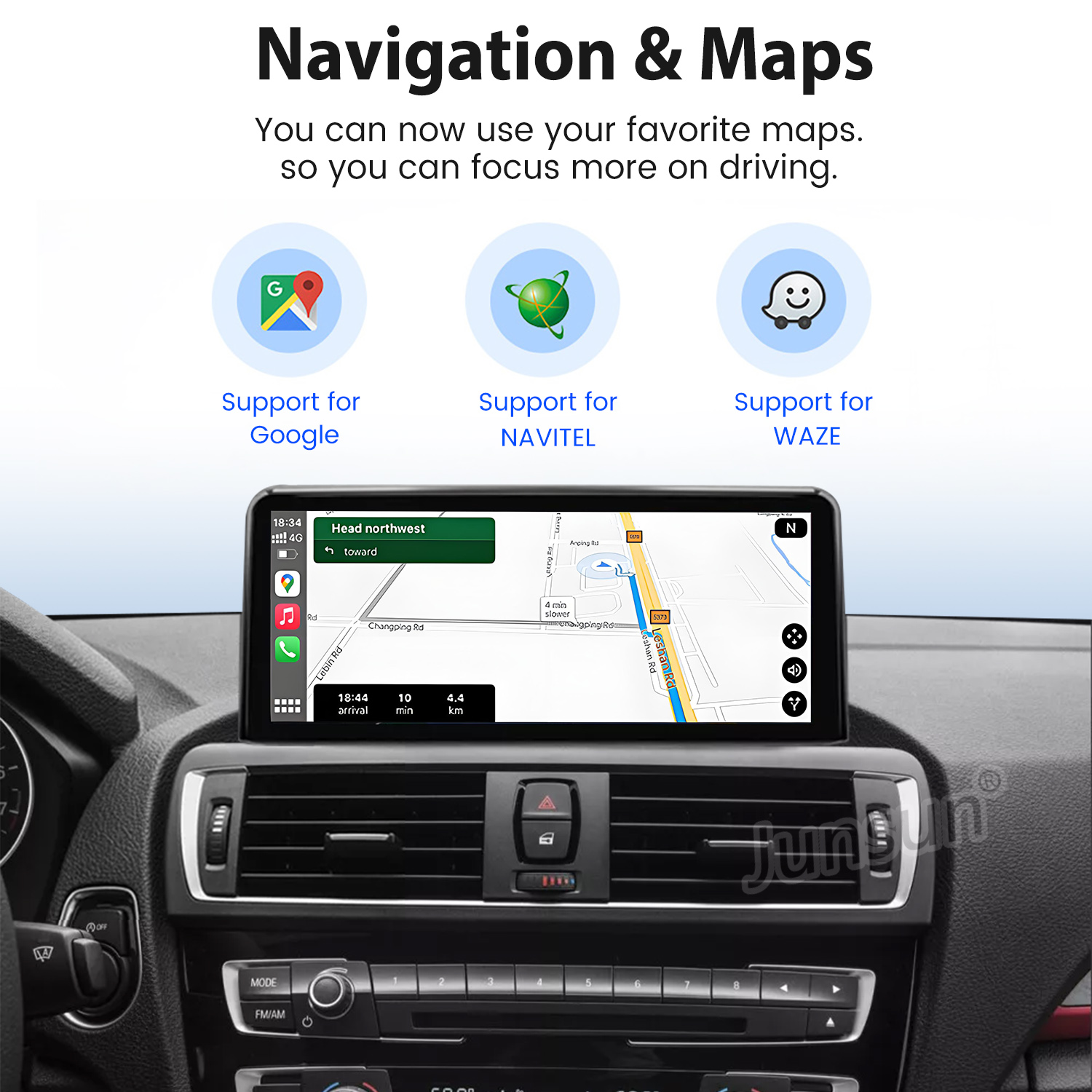 Panel de control del coche que muestra aplicaciones de navegación como Google Maps. La pantalla muestra un mapa con indicaciones. El salpicadero también tiene controles.