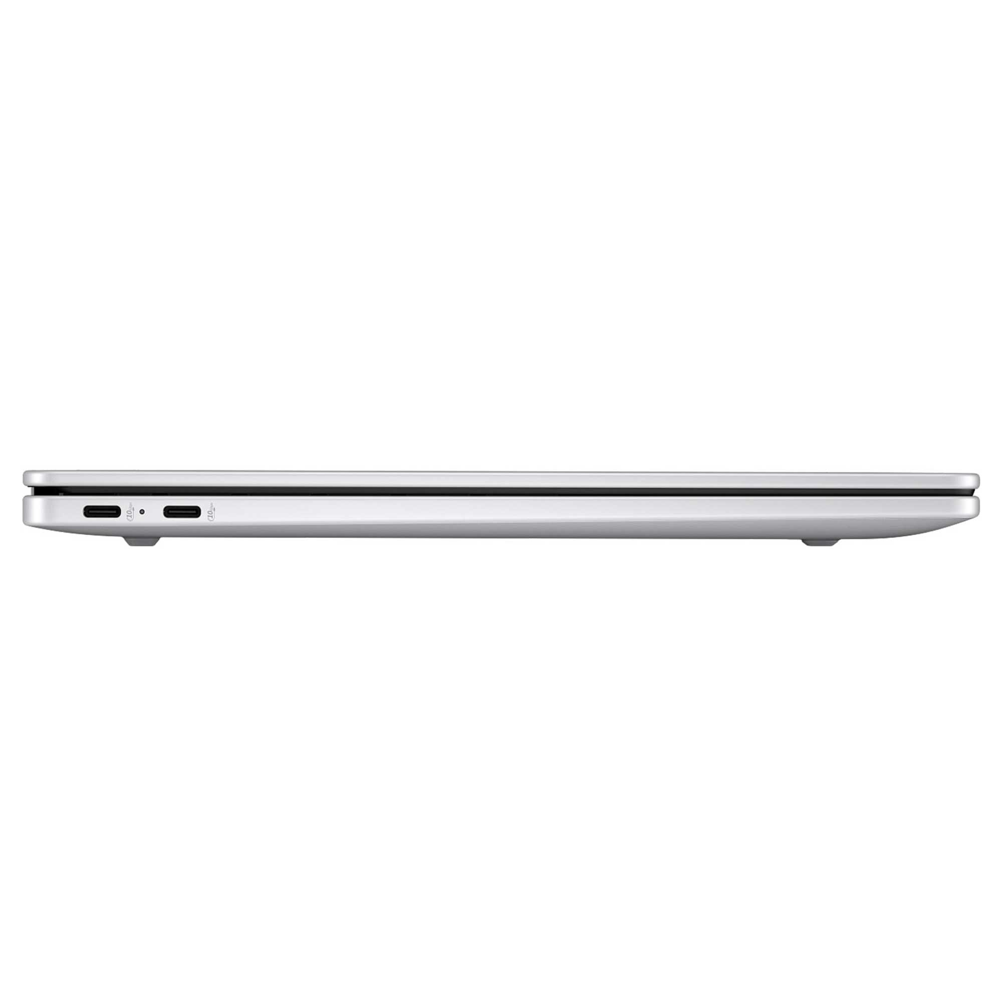 Gümüş bir dizüstü bilgisayarın yan görünümü. Görünür bağlantı noktaları arasında USB-C, yuvarlak bir bağlantı noktası ve bir USB bağlantı noktası bulunur. Arka plan beyazdır.
