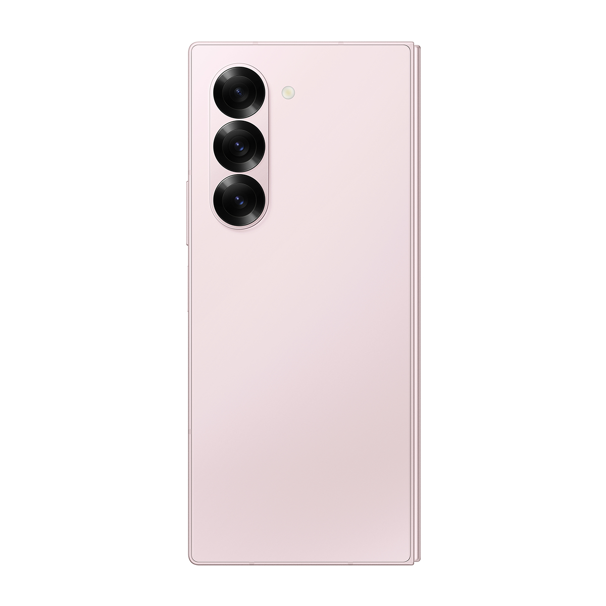 Dikey olarak düzenlenmiş üç kamera lensine sahip, pembe renkli bir akıllı telefonun arkası. Telefon beyaz bir arka plan üzerinde.