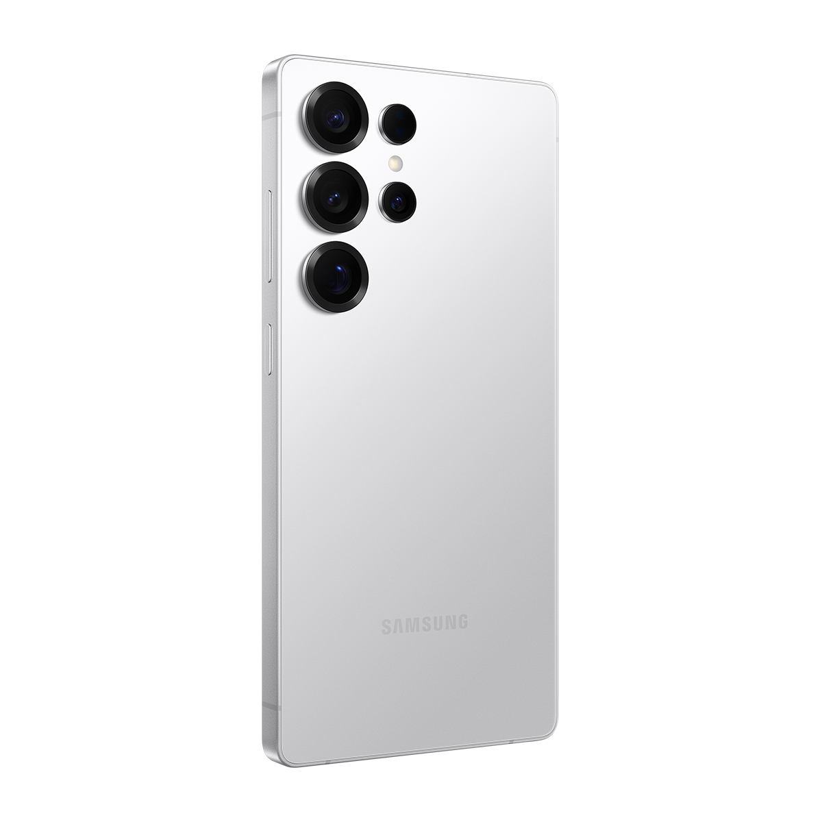 Beyaz bir Samsung akıllı telefon. Arkasında çoklu kamera lensleri var. Samsung logosu görünür.