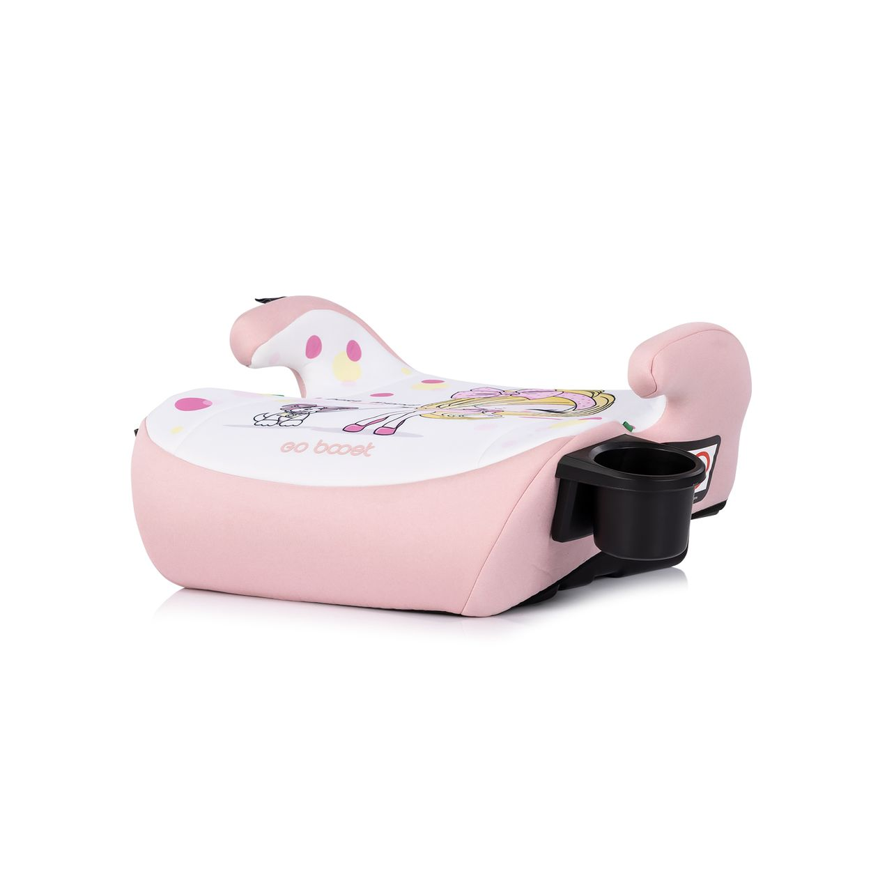Ein rosa Kindersitz mit weißem Oberteil, das mit einer Cartoonfigur verziert ist. Er hat einen schwarzen Getränkehalter und den Markennamen 'go boost'.