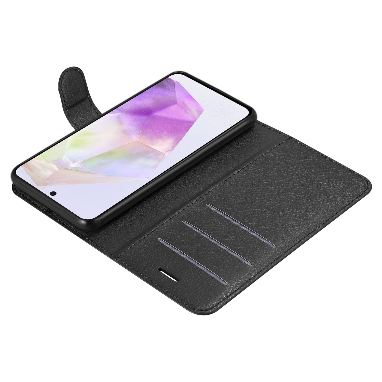 Ein schwarzes Telefon in einer offenen, schwarzen Lederhülle im Brieftaschenstil. Der Telefonbildschirm zeigt ein farbenfrohes Bild. Die Hülle hat Kartenfächer.