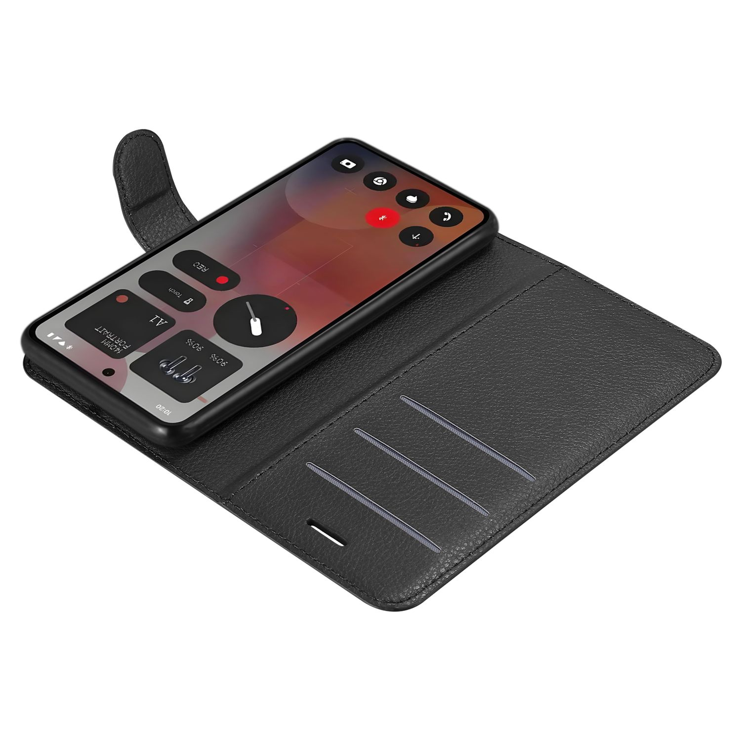 Ein Smartphone mit schwarzer Lederhülle ist geöffnet. Das Telefon zeigt eine rote und braune Benutzeroberfläche. Die Hülle hat Kartenfächer.