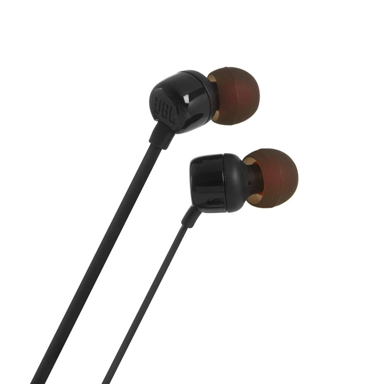 Zwei schwarze JBL-Ohrhörer mit braunen Spitzen, vor weißem Hintergrund abgewinkelt.
