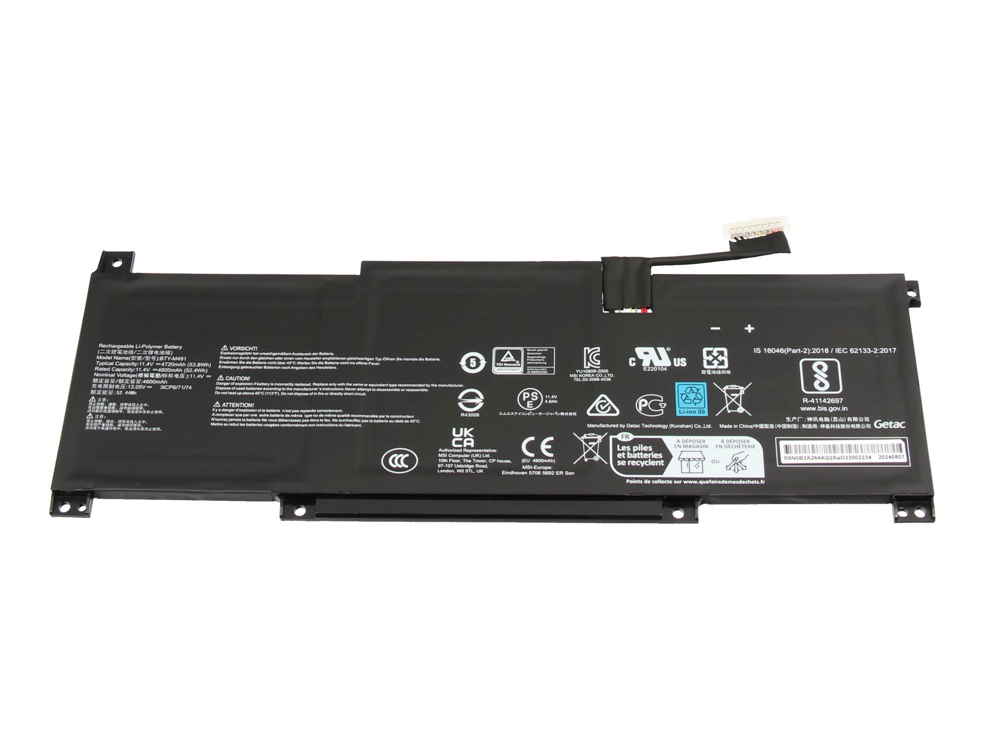Rechteckiger schwarzer Laptop-Akku mit Etiketten und Logos. Er hat einen weißen Stecker und verschiedene Warnsymbole.