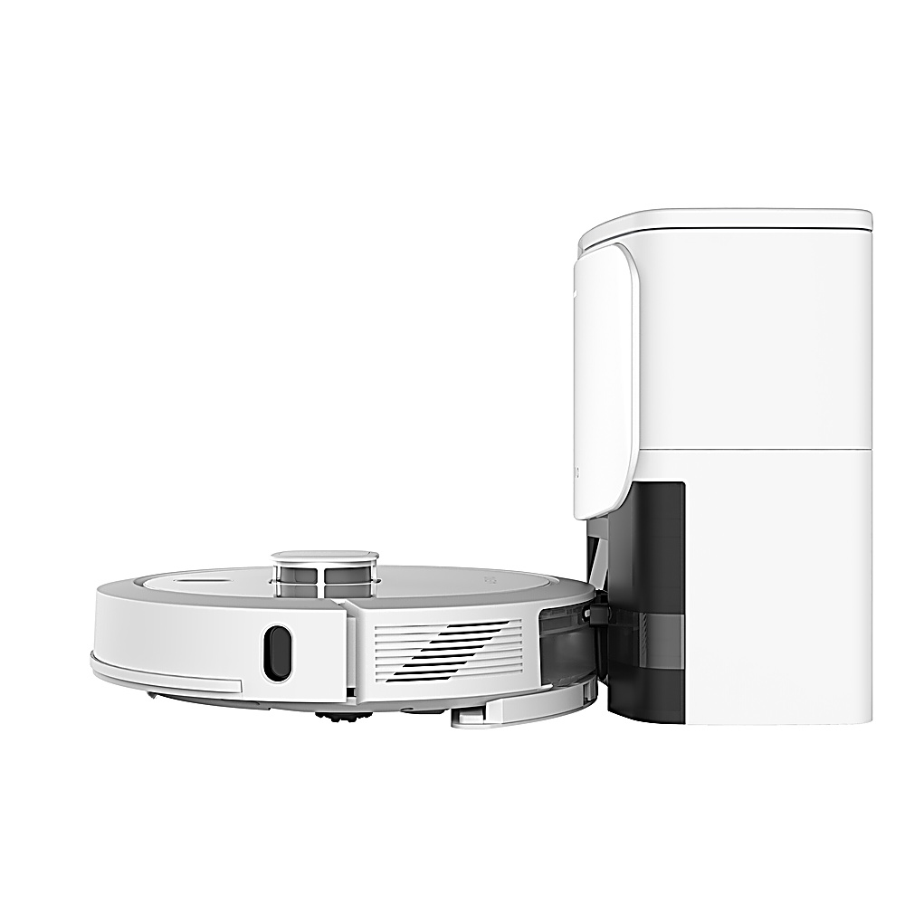 Biały robot odkurzający zadokowany do białej stacji ładującej. Odkurzacz ma okrągły korpus i znajduje się na białym tle.