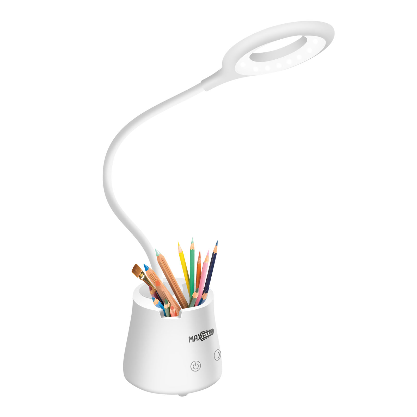 Weiße Schreibtischlampe mit Stifthalter. Es enthält Bleistifte und einen Pinsel. Die Lampe ist auf weißem Hintergrund.