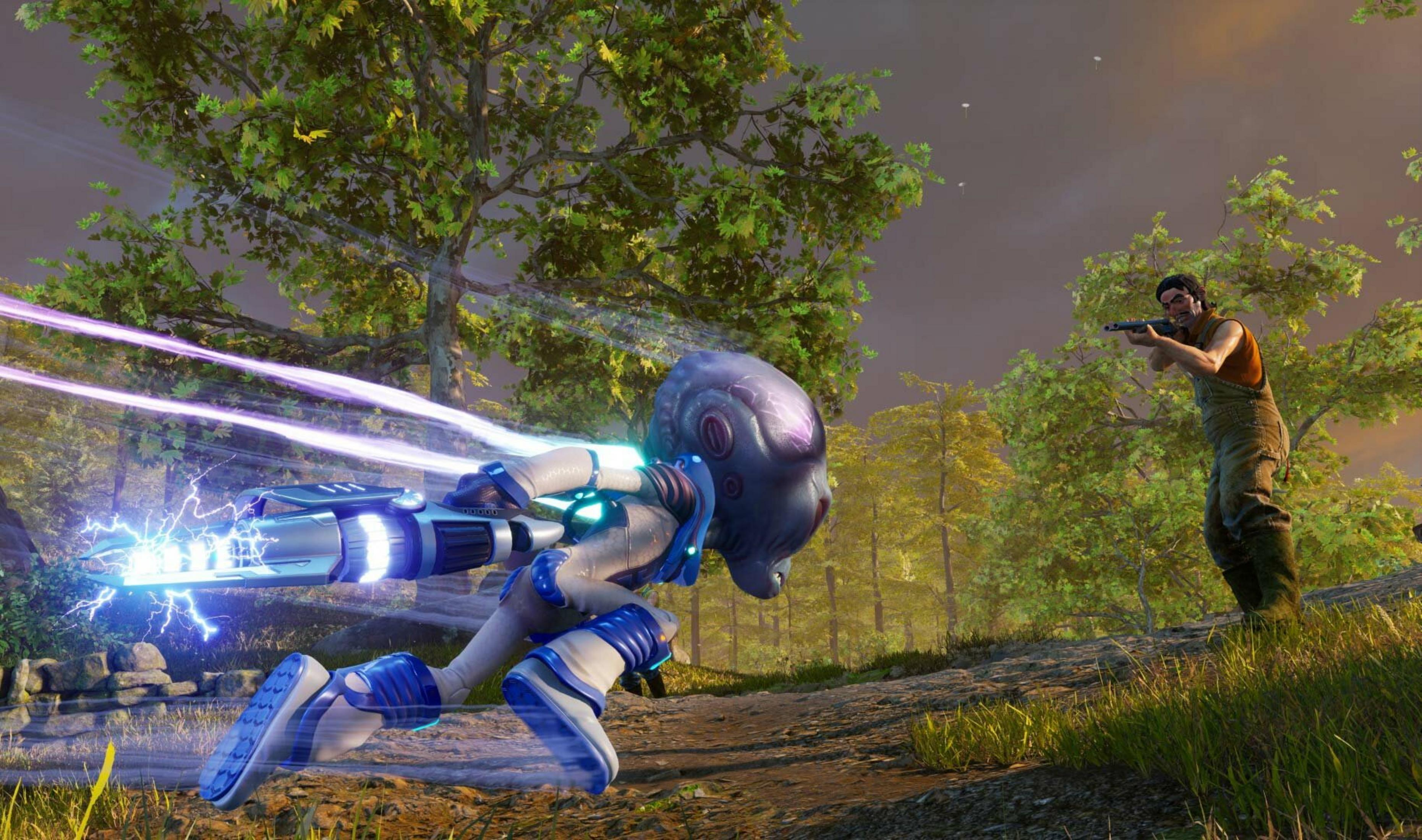 Obcy strzela z broni do mężczyzny trzymającego broń. Obcy znajduje się w leśnym otoczeniu. W powietrzu są wiązki energii.