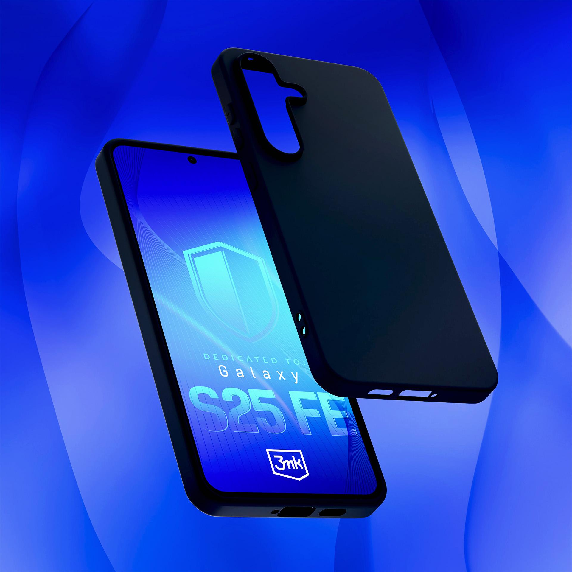 Telefon i etui na niebieskim tle. Telefon wyświetla napis 'S25 FE'.