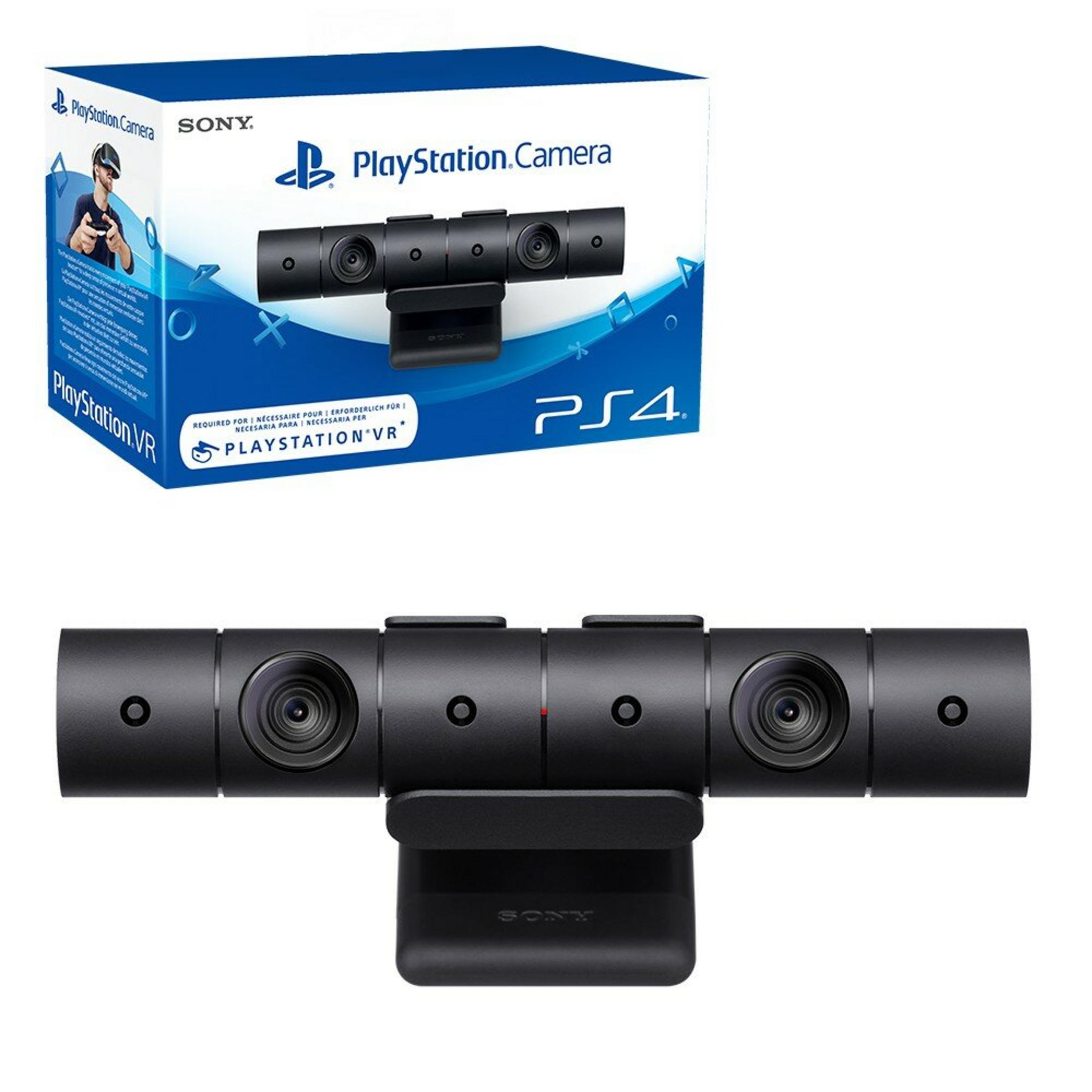 Eine schwarze PlayStation-Kamera auf weißem Hintergrund. Dahinter eine Box. Auf der Box steht PlayStation Camera, Sony, PS4.