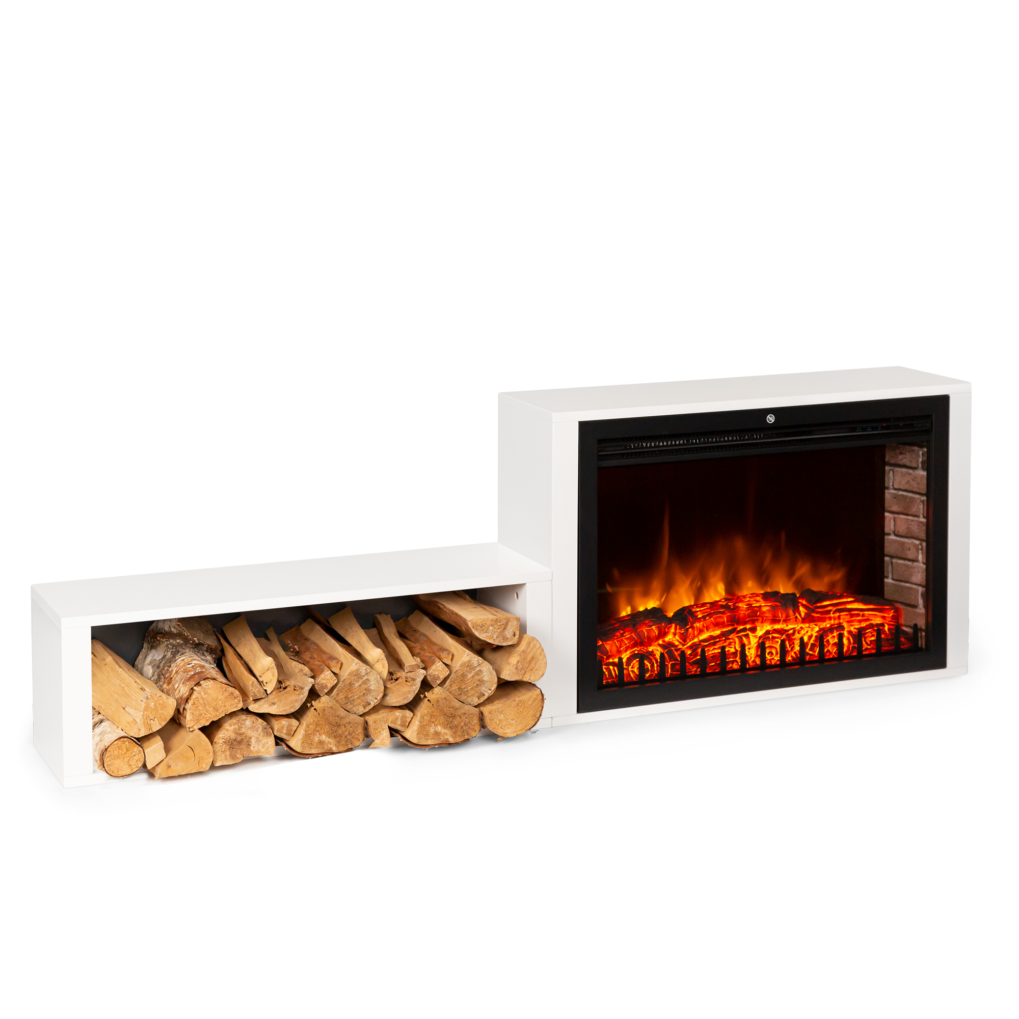Weißer Kamin mit Holzhalter links. Der Kamin hat einen Flammeneffekt. Holz im Halter.