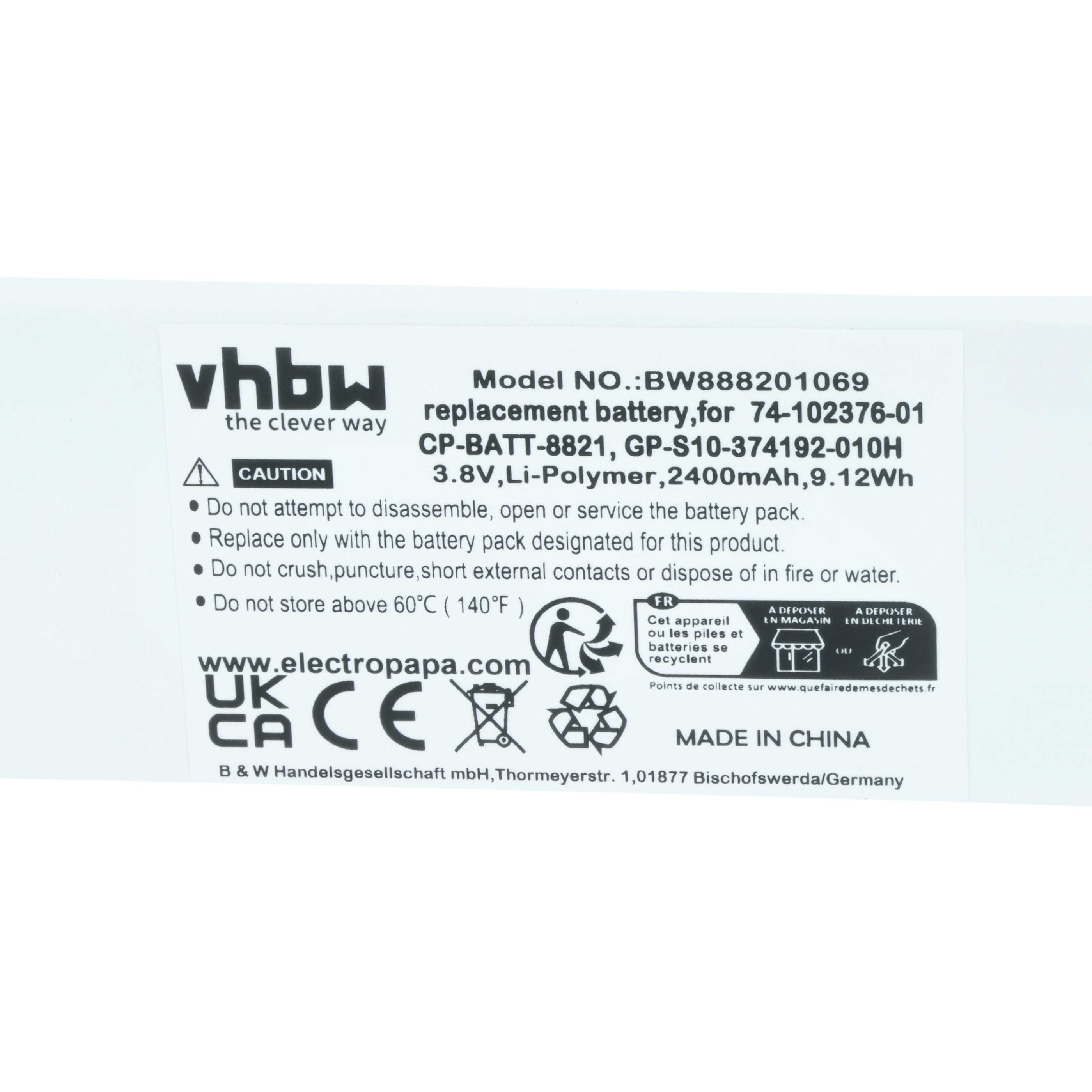 Ein weißes Etikett enthält Produktinformationen, Warnhinweise und Recycling-Symbole. Es lautet 'Made in China' und 'vhbw the clever way'.