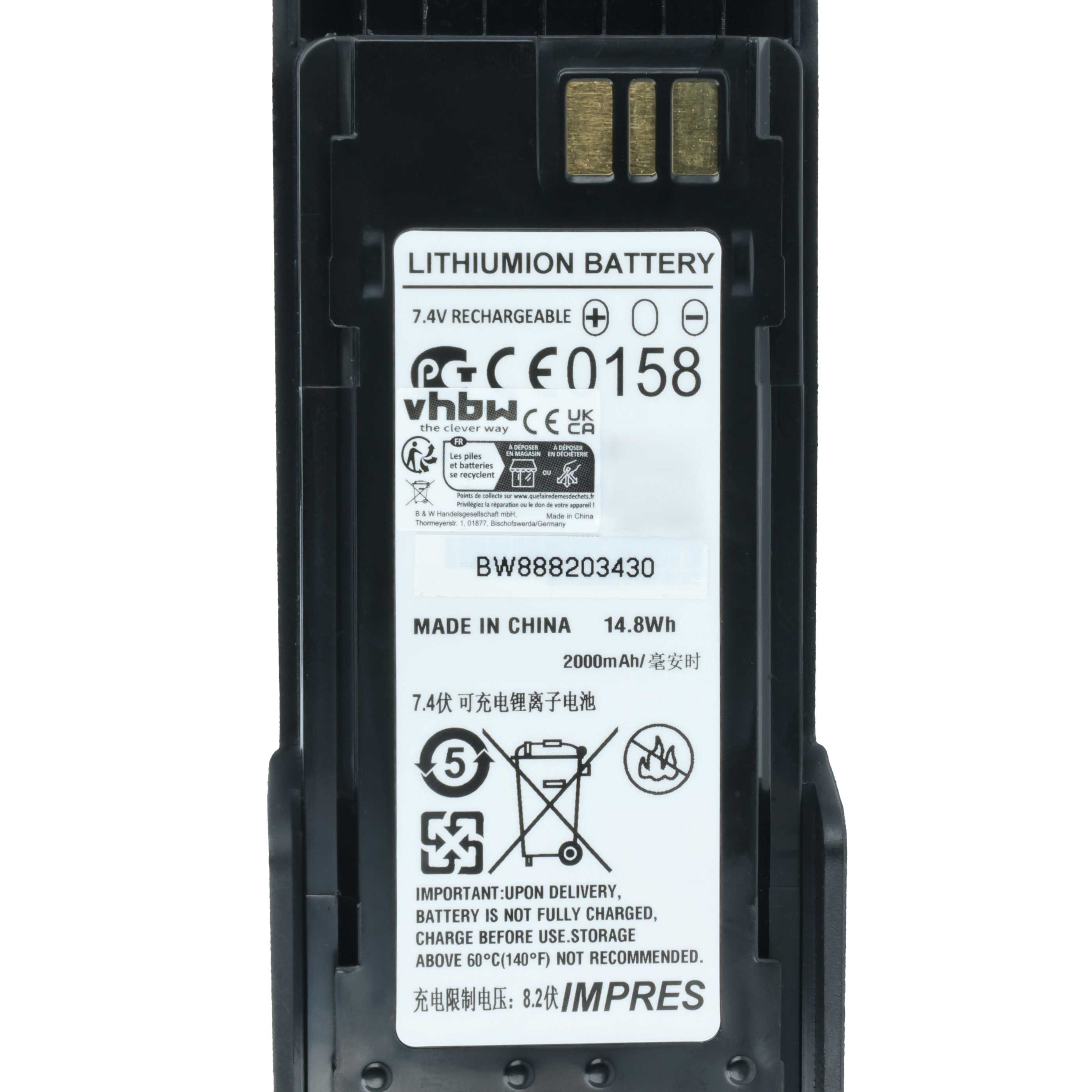 Schwarzer Lithium-Ionen-Akku mit weißem Etikett. Text: Lithiumion Battery, 7,4 V wiederaufladbar, Made in China, Warnungen.