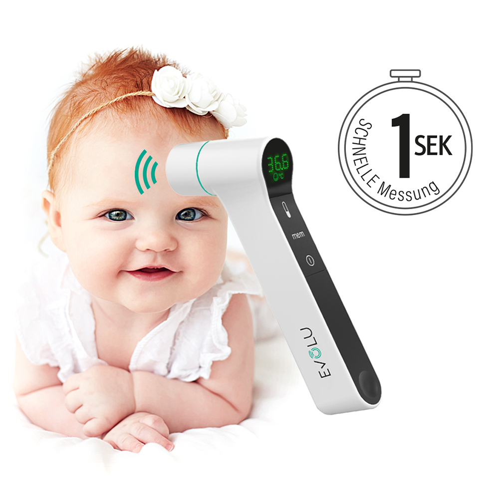 Ein Baby mit einem Thermometer auf der Stirn. Das Thermometer zeigt 36,6 °C an.  Ein Etikett für 1 Sekunde Messung.