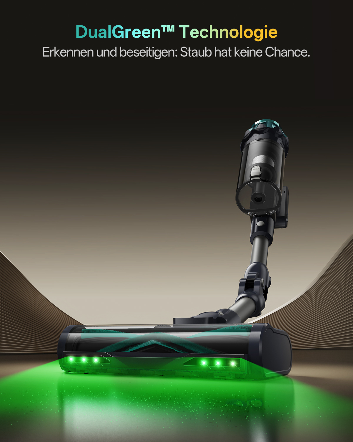 Ein Staubsauger mit grünen Lichtern, der die DualGreen-Technologie zeigt. Der Hintergrund ist ein Farbverlauf mit geschwungenem Design.