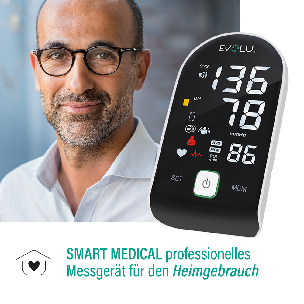 Mann mit Brille und Blutdruckmessgerät, das Messwerte anzeigt. Text unten: Smart Medical für den Heimgebrauch.