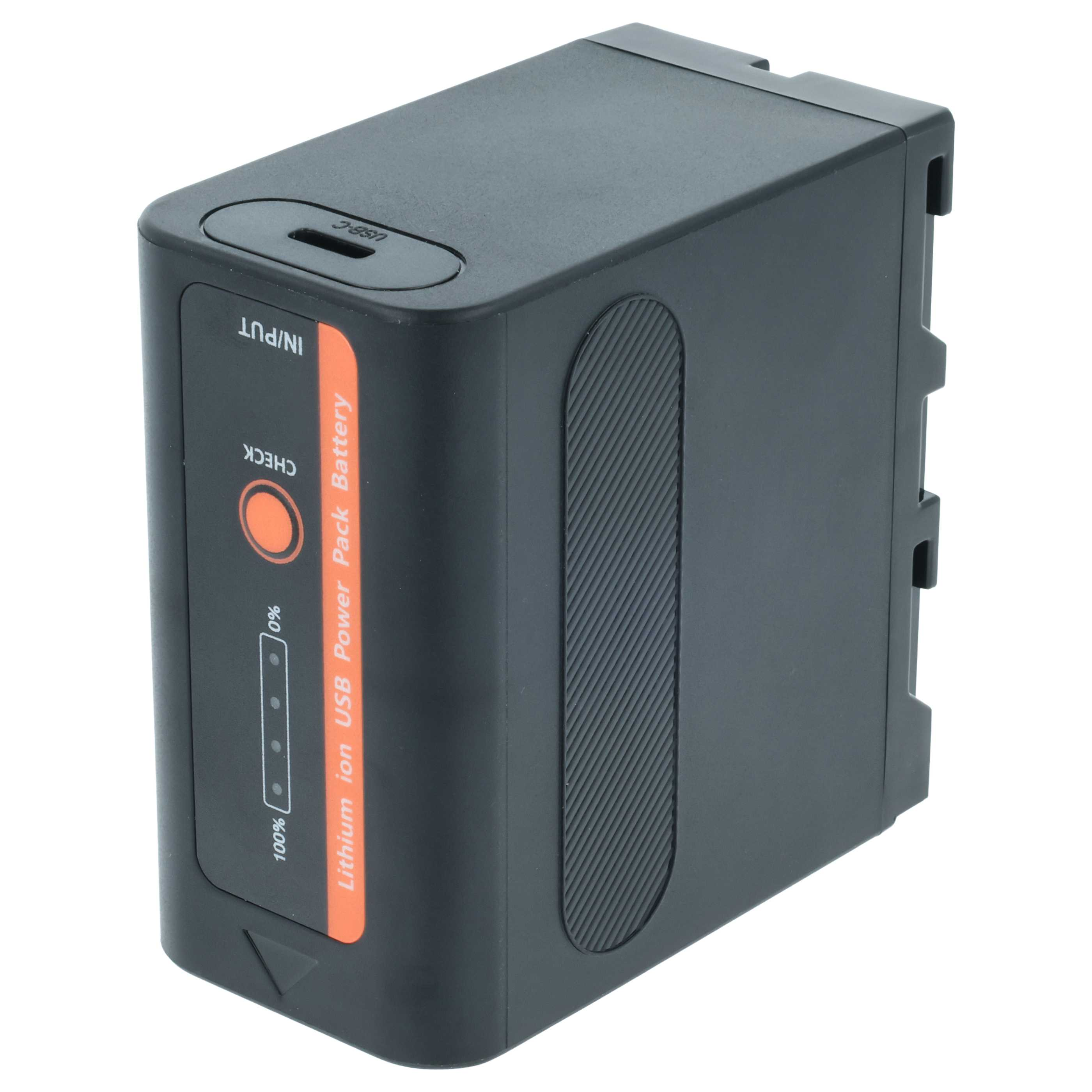 Ein schwarzer Lithium-Ionen-USB-Power-Pack-Akku. Er hat ein orangefarbenes Etikett mit weißem Text. Er hat einen USB-C-Anschluss.