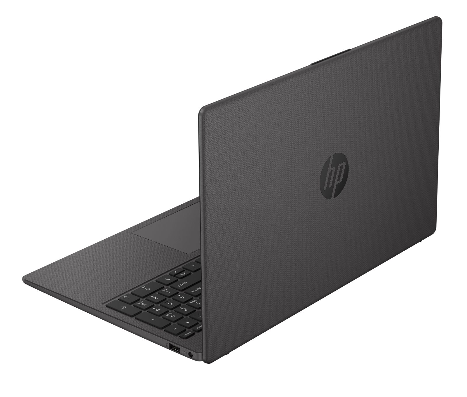 Ein dunkelgrauer HP-Laptop ist geöffnet und zeigt Tastatur und Bildschirm. Das HP-Logo befindet sich auf dem Deckel. Der Hintergrund ist weiß.