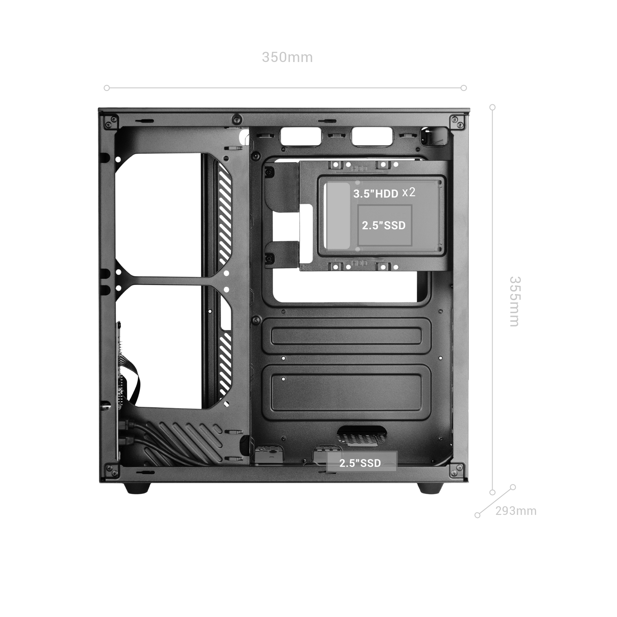 Interior de una caja de ordenador negra. Incluye ranuras HDD y SSD, y enrutamiento de cables. Dimensiones etiquetadas.