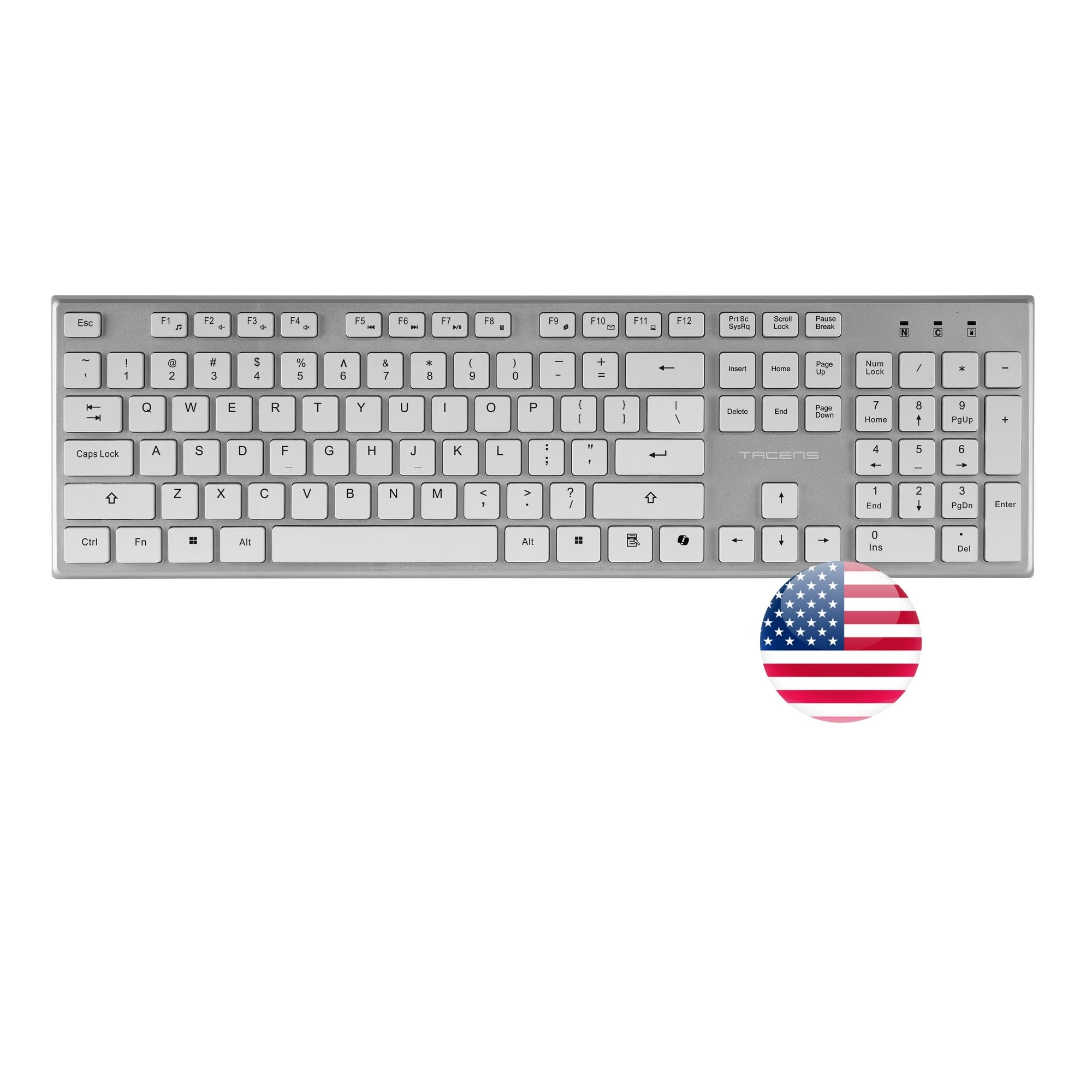 Un teclado plateado con teclas blancas. Un emblema redondo de la bandera estadounidense está abajo a la derecha.