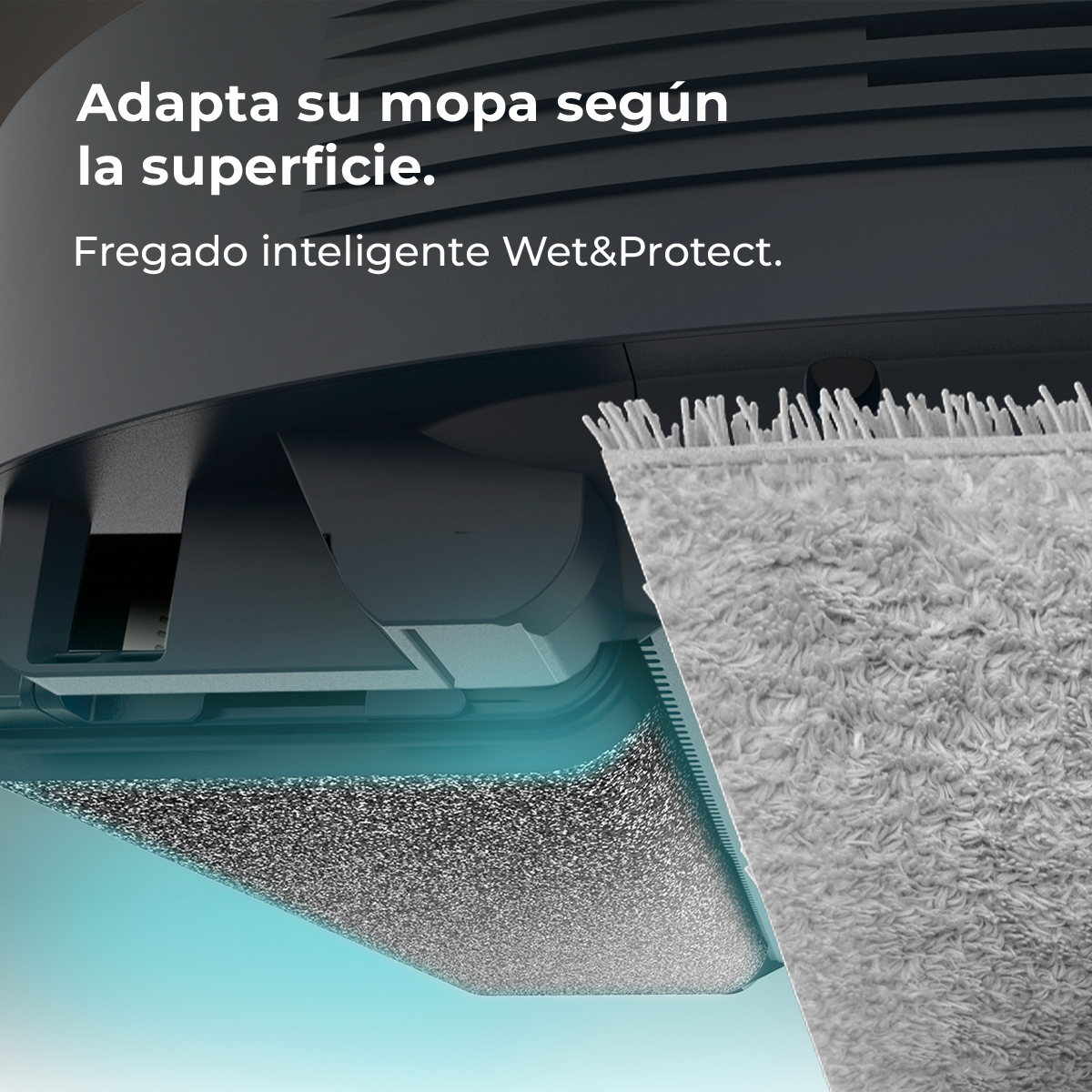 Nahaufnahme eines grauen Wischmopps mit schwarzem Sockel. Der Text lautet 'Adapta su mopa según la superficie' und 'Fregado inteligente Wet&Protect'.