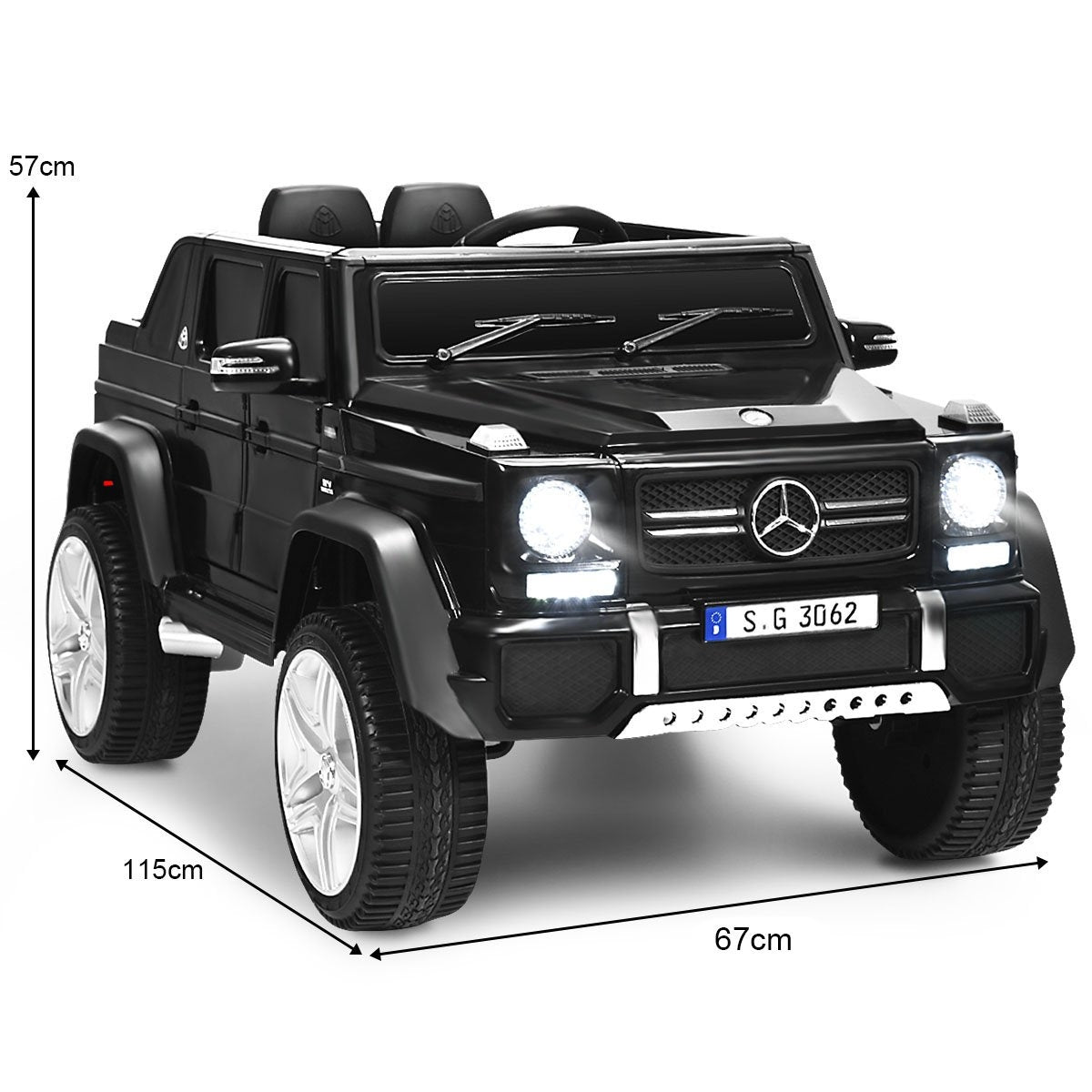 Un SUV de juguete negro con dimensiones etiquetadas. Cuenta con faros, un logotipo de Mercedes y una placa.