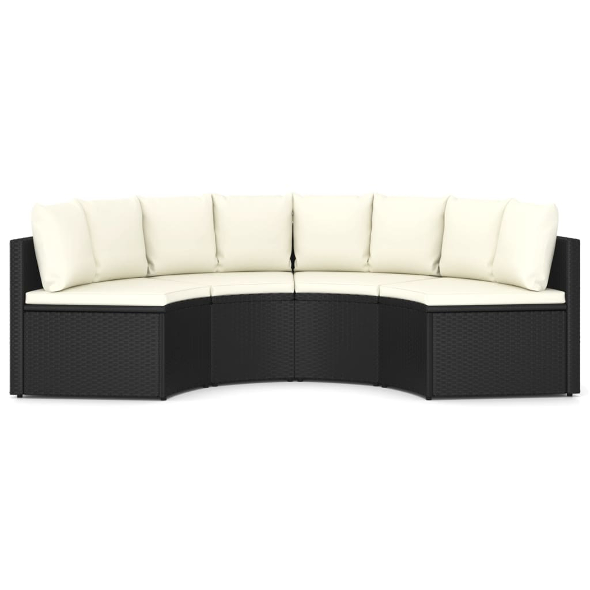 Ein geschwungenes Outdoor-Sofa mit schwarzem Korbboden und cremefarbenen Kissen. Weißer Hintergrund. Es hat fünf Sitzabschnitte.