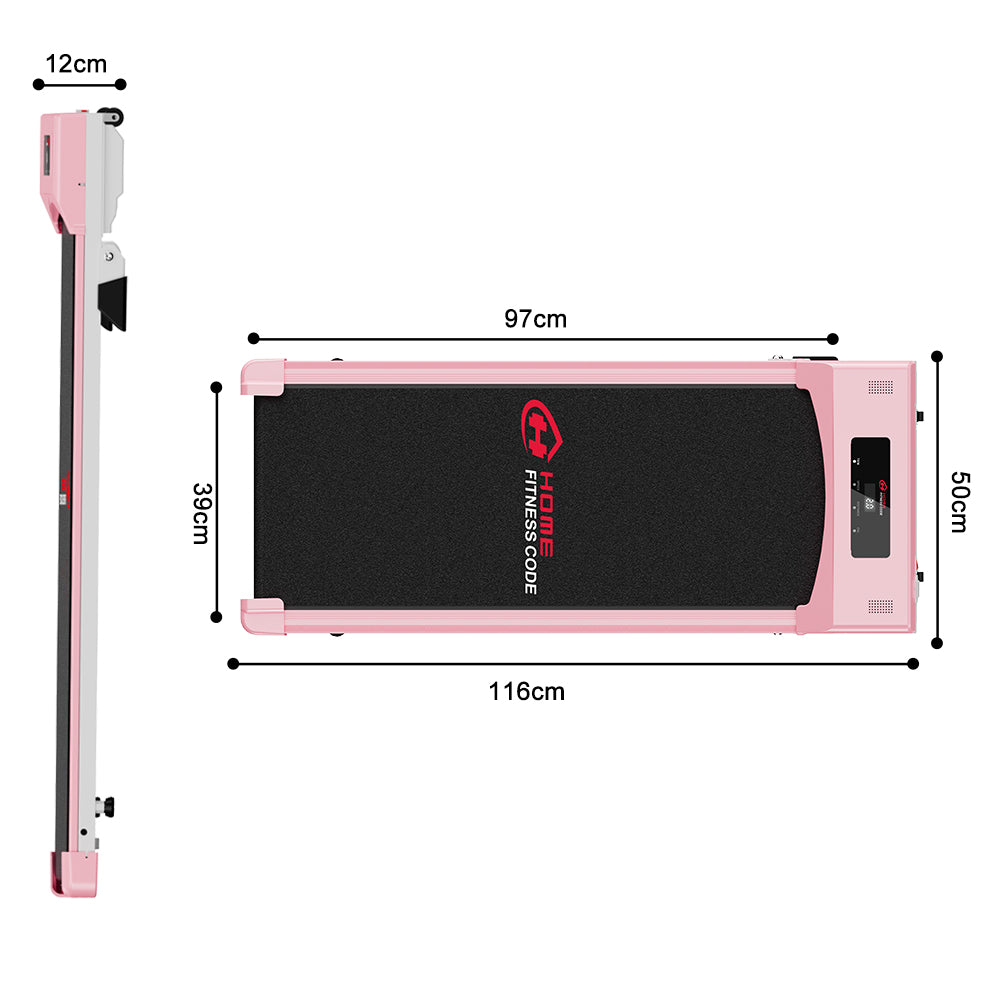 Różowa bieżnia z wymiarami. Powierzchnia do biegania jest czarna z napisem 'HOME FITNESS CODE'. Posiada wyświetlacz cyfrowy.