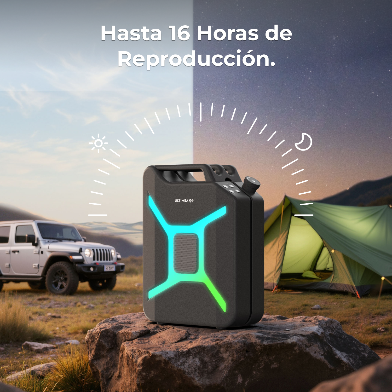 Un altoparlante con un design luminoso è su una roccia. Una Jeep e una tenda sono sullo sfondo. Il cielo è diviso in giorno e notte.