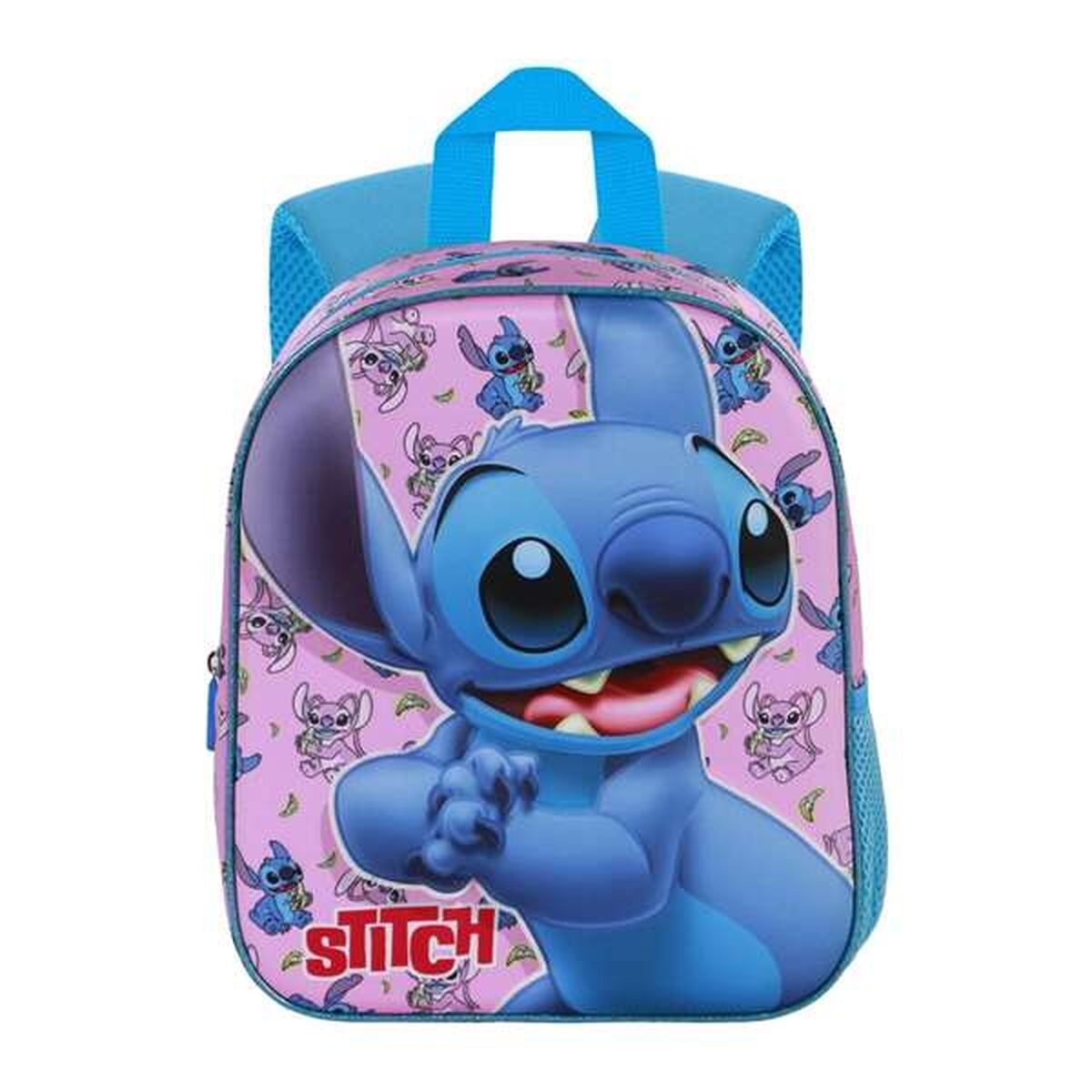 Una mochila de Stitch. Stitch es azul, con lengua rosa. El fondo es rosa claro con imágenes de Stitch.