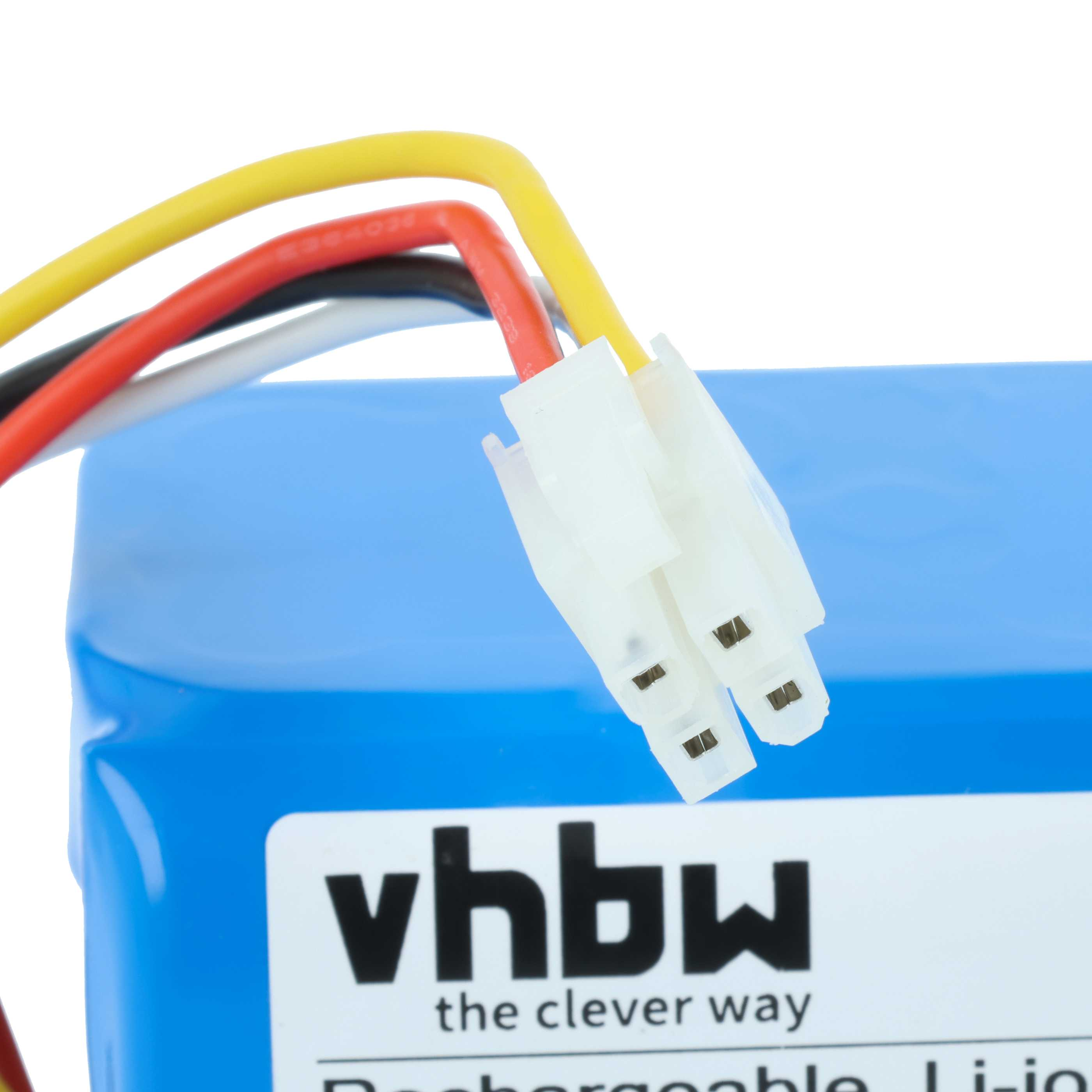 Eine blaue Batterie mit farbigen Drähten und einem weißen Stecker. Die Batterie hat ein weißes Etikett mit schwarzem Text.
