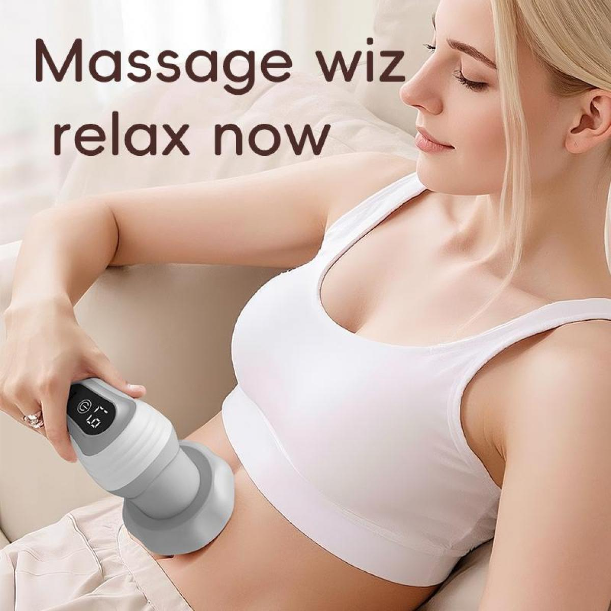Eine Frau in einem weißen Oberteil benutzt ein Massagegerät an ihrem Bauch. Der Text lautet 'Massage wiz relax now'.