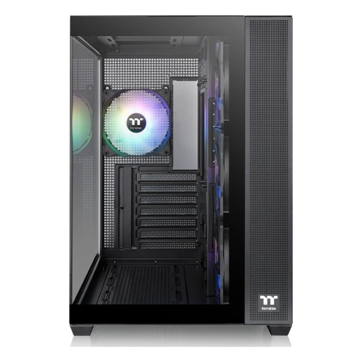 Ein Computergehäuse mit einer Glasseitenwand. Im Inneren ist ein Lüfter mit bunten Lichtern zu sehen. Das Gehäuse ist schwarz und hat eine Mesh-Front.