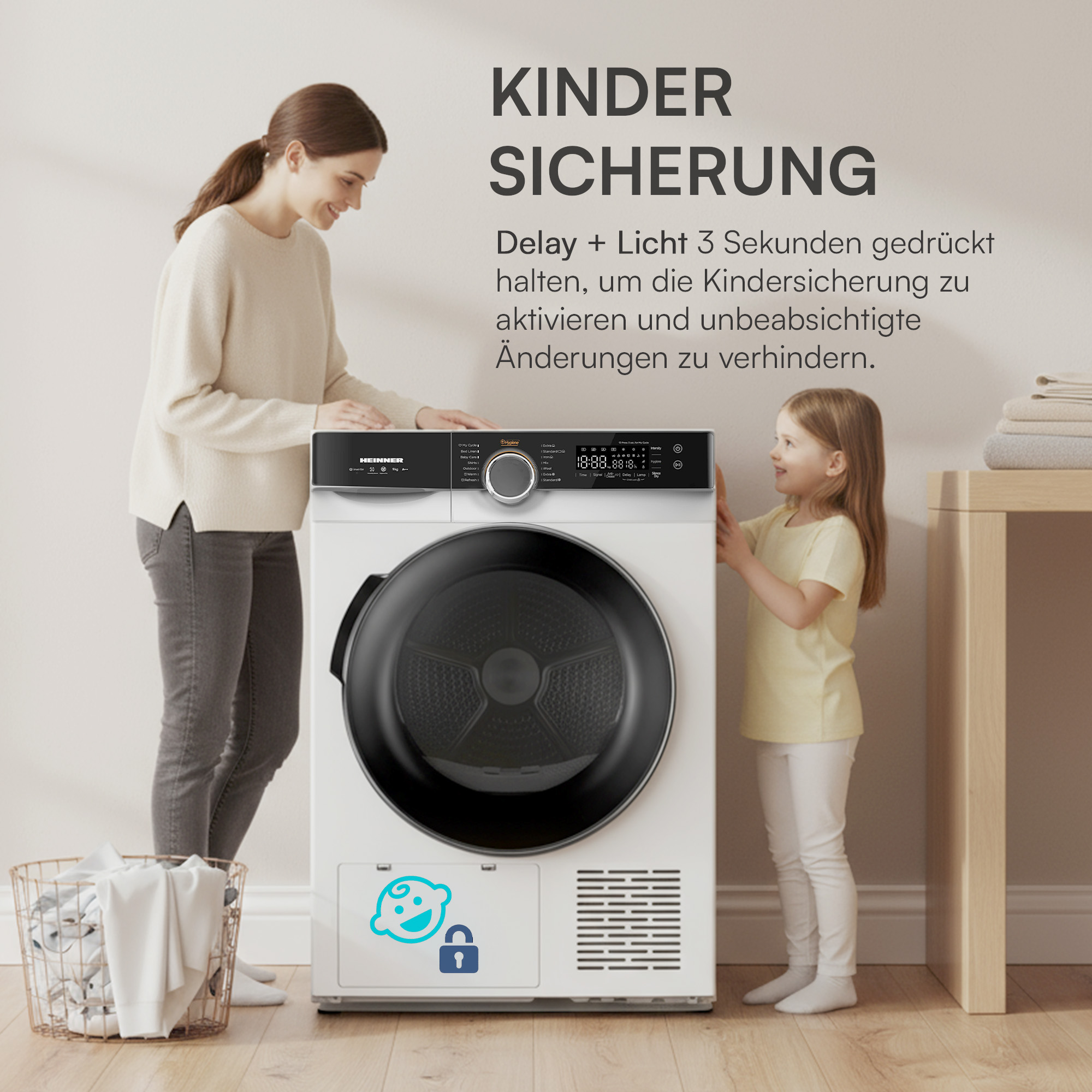 Eine Frau und ein Kind stehen an einer Waschmaschine. Der Text oben lautet: 'KINDERSICHERUNG'. Im Vordergrund steht ein Wäschekorb.