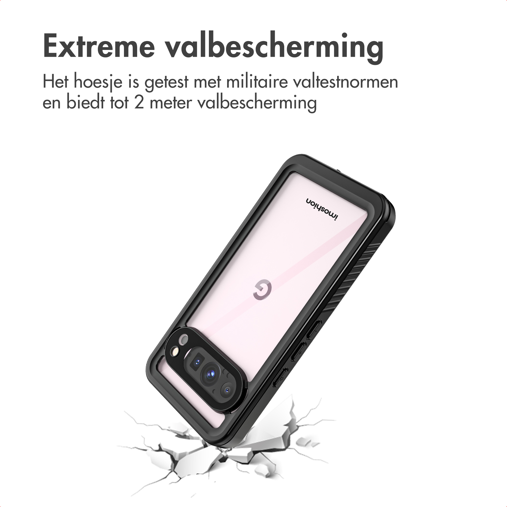 Een telefoon in een zwarte hoes, schuin, met tekst en een gebarsten oppervlak.