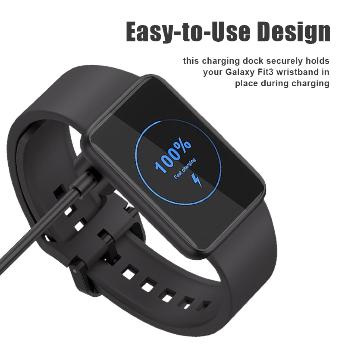 Czarny smartwatch na stacji ładującej. Tarcza zegarka pokazuje 100% naładowania. Podłączony jest kabel ładujący.