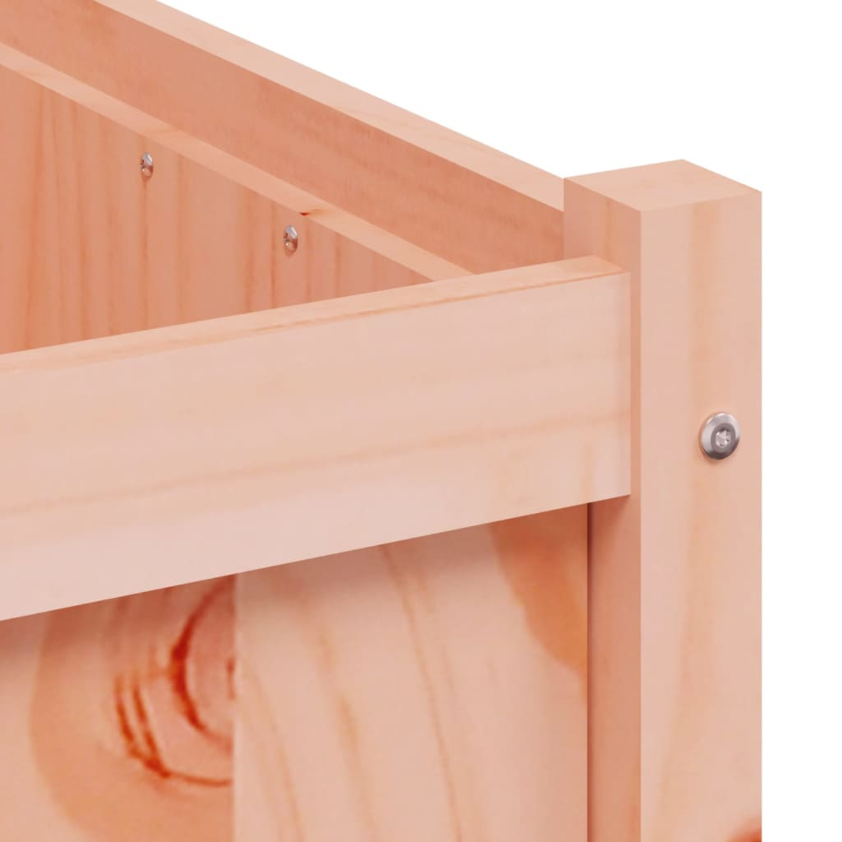 Nahaufnahme einer Holzkonstruktion. Hellbraunes Holz, Schrauben sichtbar. Rahmen- und Eckdetails. Weißer Hintergrund.