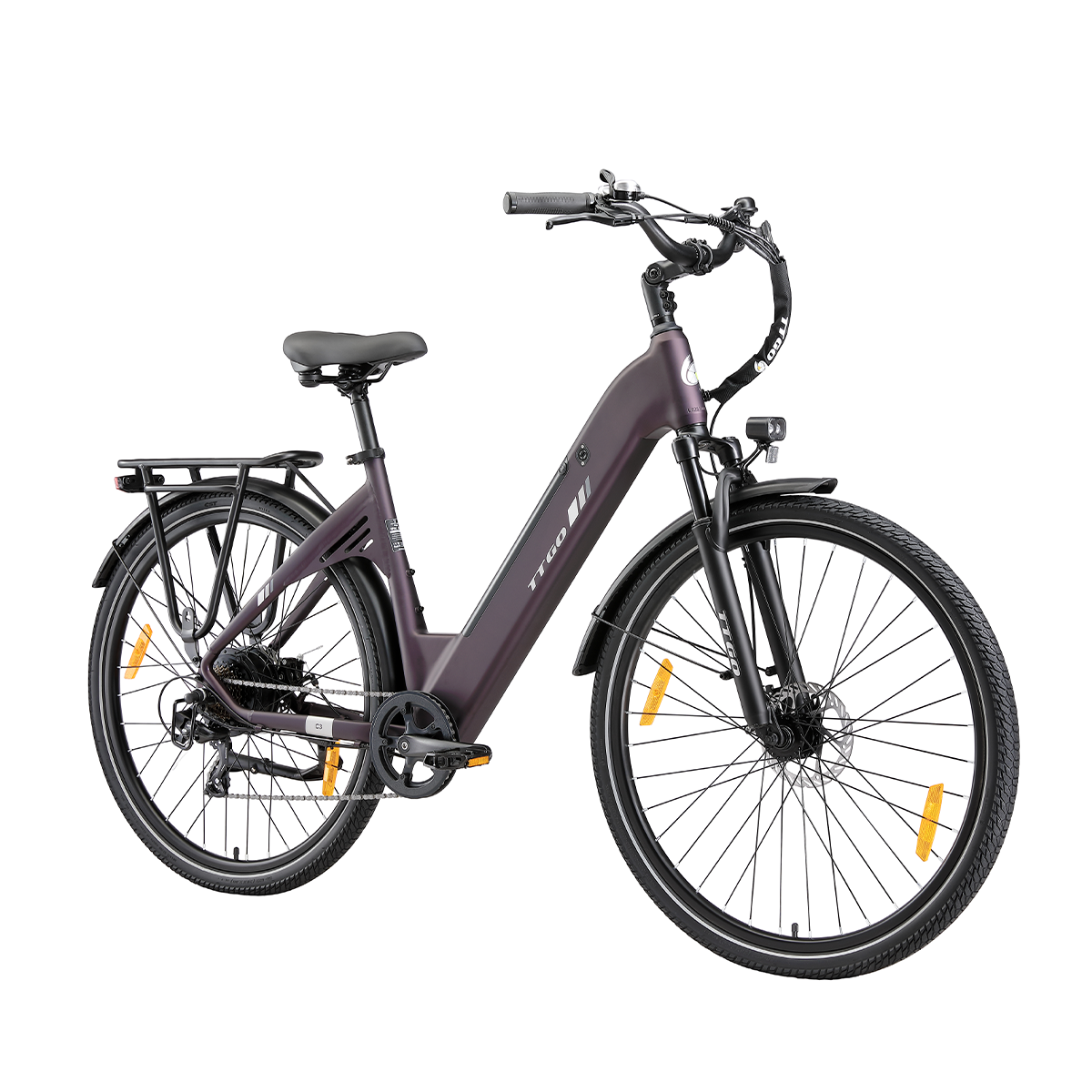 Fioletowy rower elektryczny Tego. Czarne opony, błotniki i bagażnik. Żółte odblaski na kołach. Białe tło.