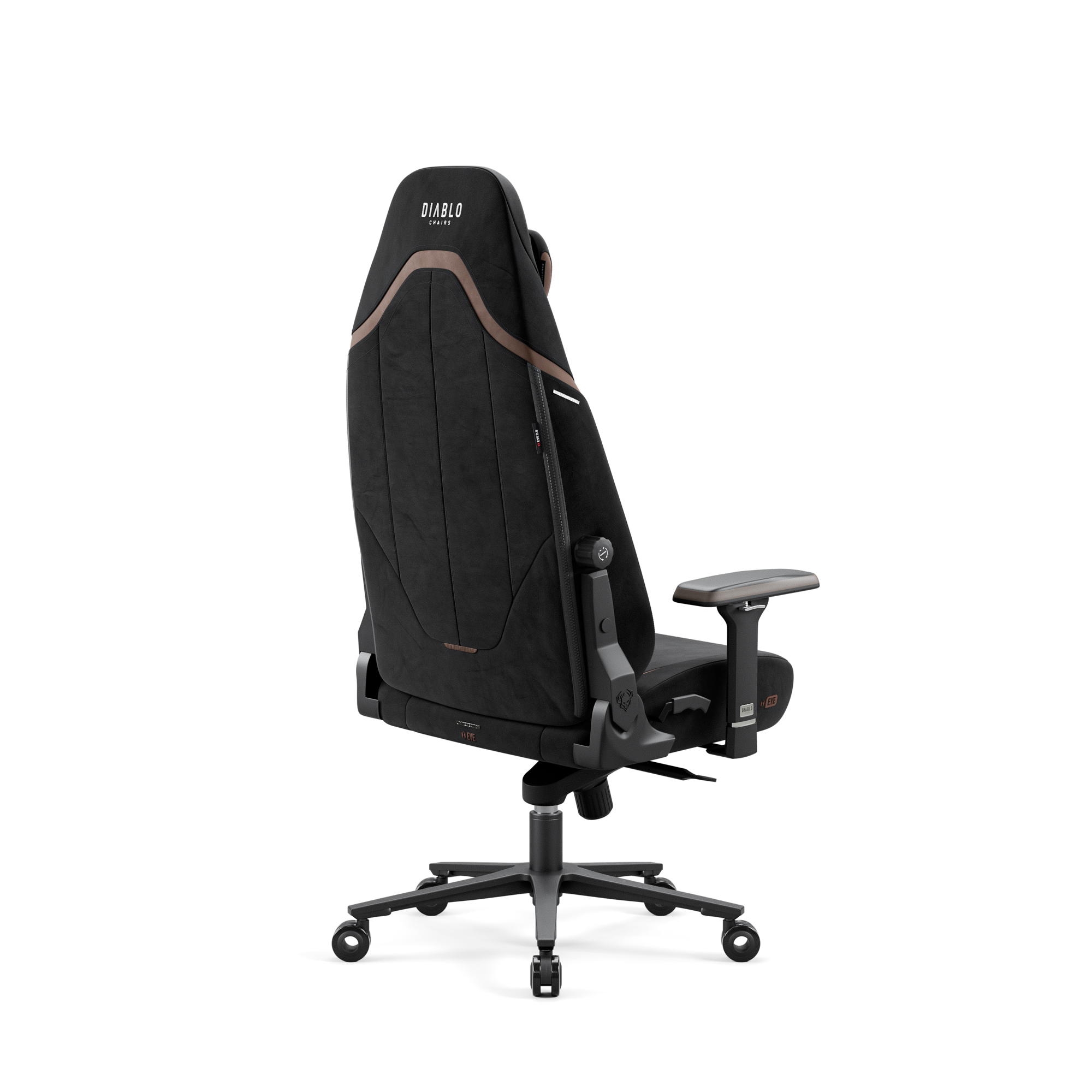 Czarny fotel gamingowy Diablo na białym tle. Ma brązowe akcenty i pięcioramienną podstawę.
