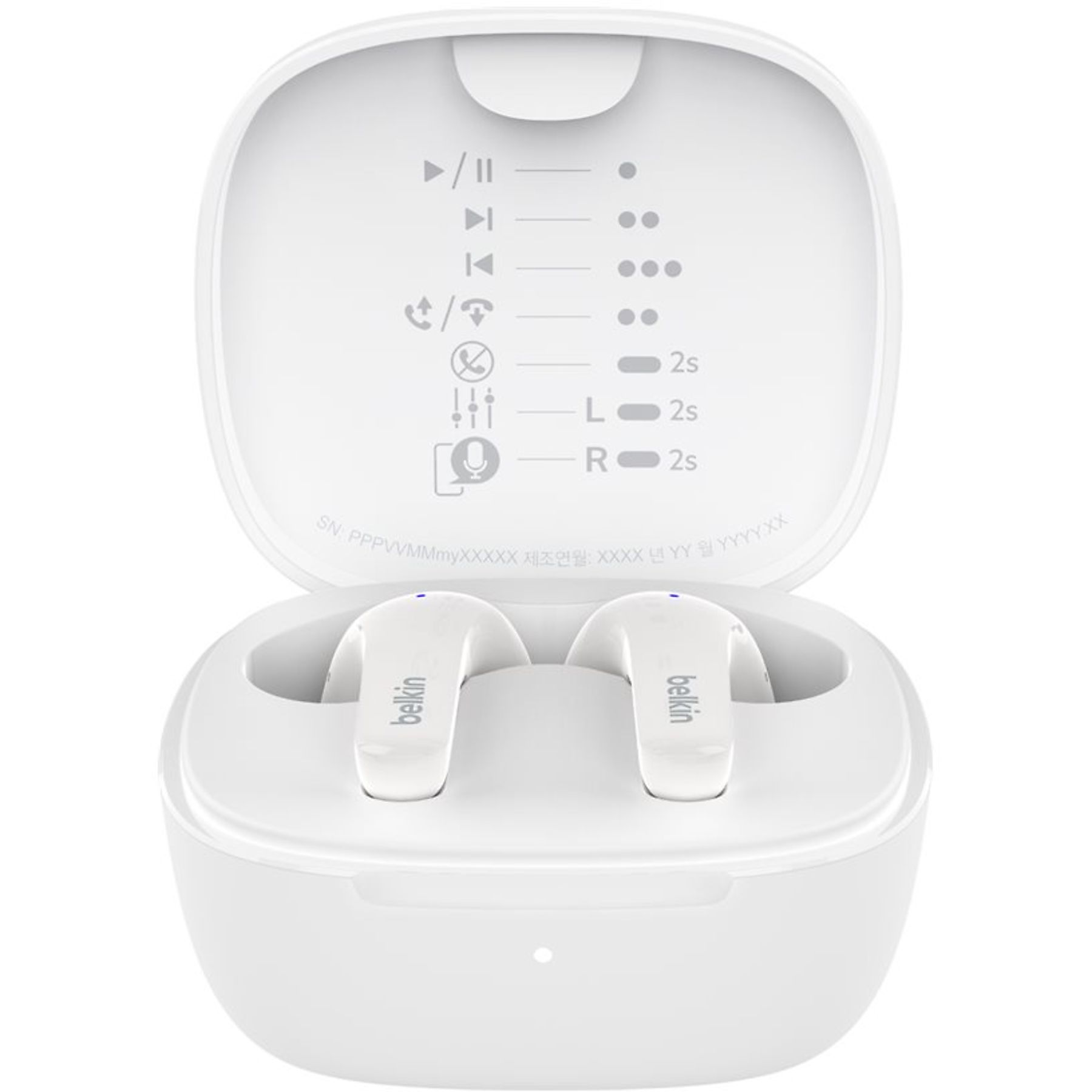 Witte Belkin oordopjes in een oplaadcase. De case is open en toont oordopjes en indicatielampjes.