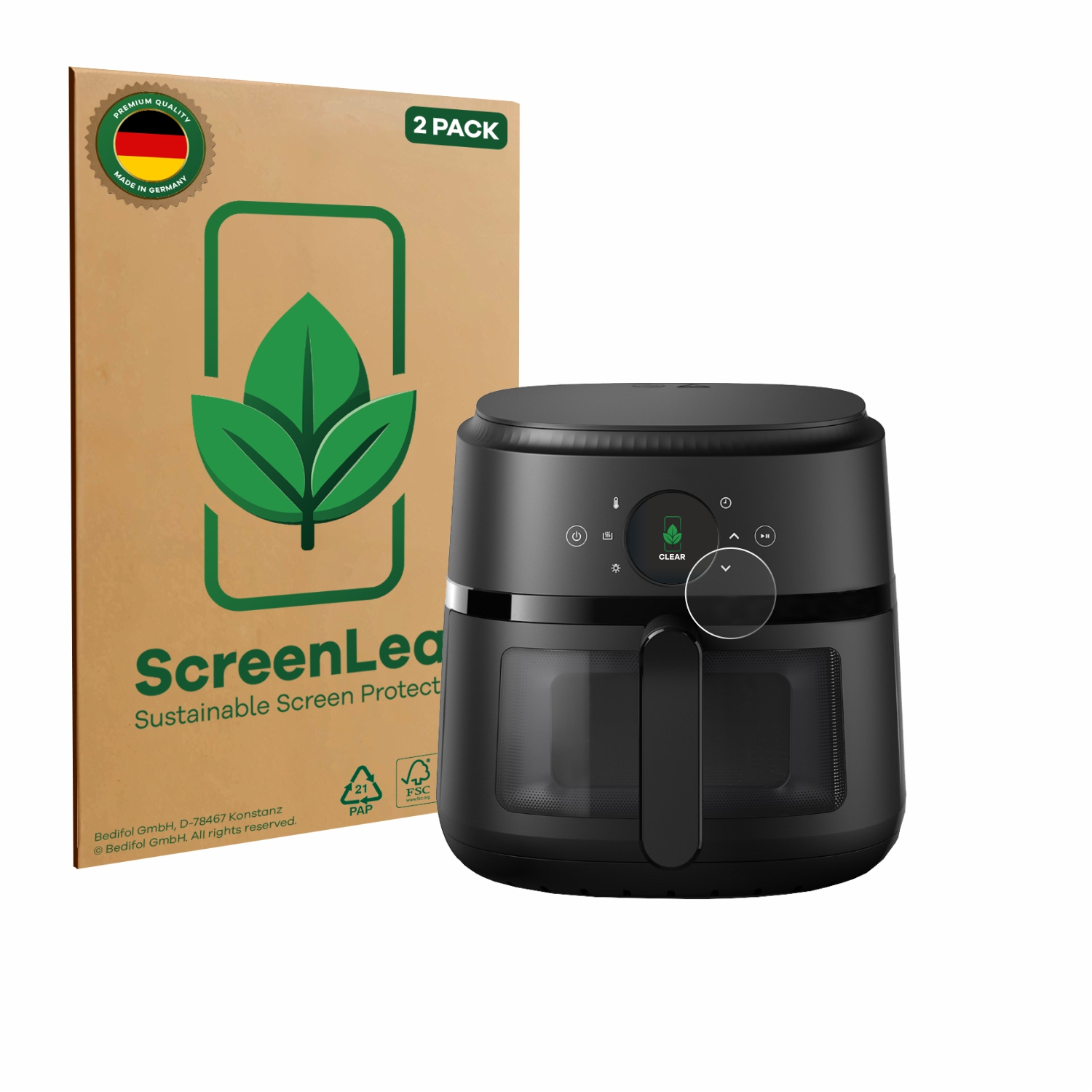 Eine schwarze Heißluftfritteuse und ein Pappkarton. Auf dem Karton ist ein grünes Blatt-Logo und 'ScreenLea Sustainable Screen Protect'.