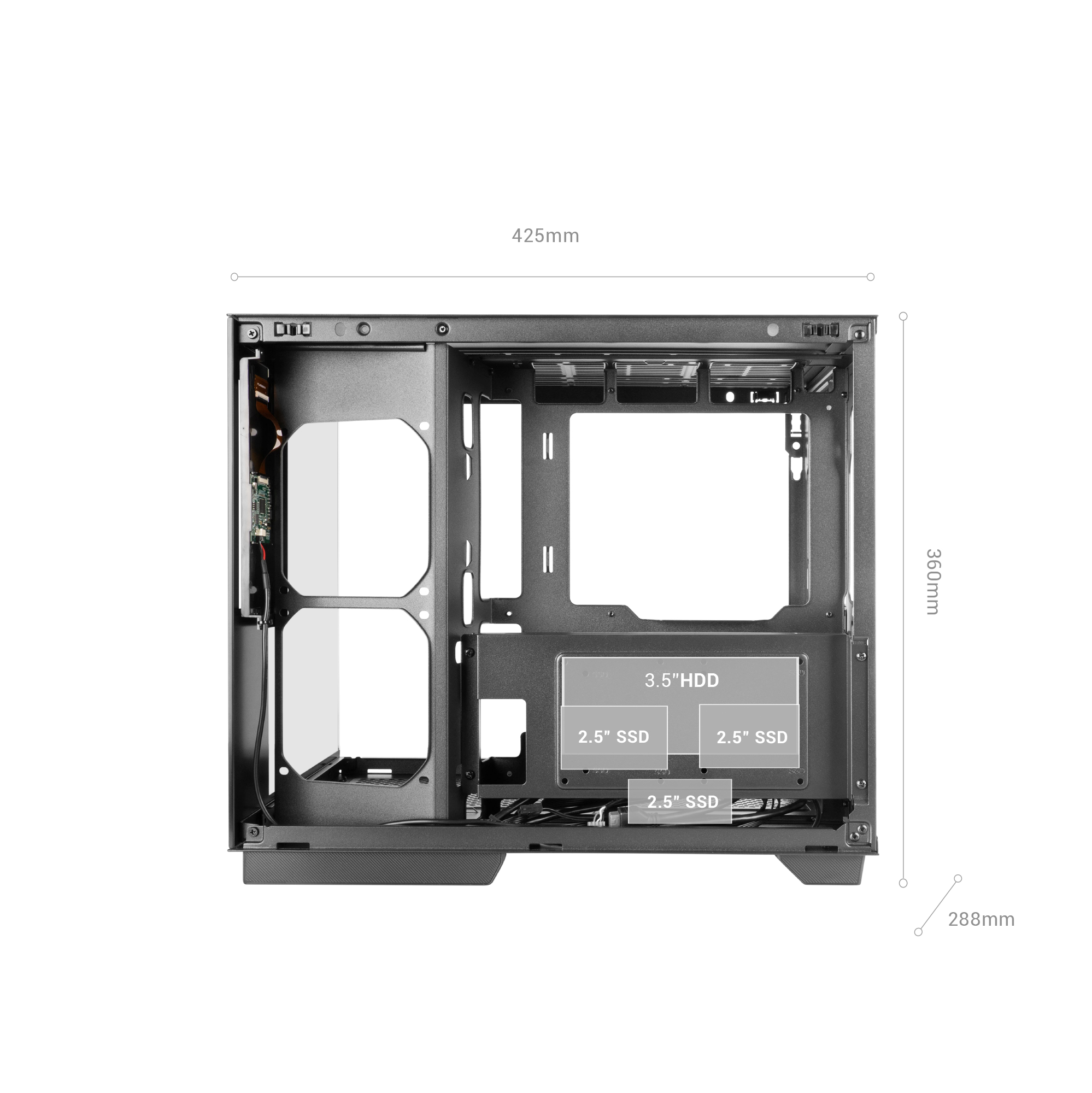 Diagramma di un case per computer interno. Mostra dimensioni e scomparti per componenti di archiviazione HDD e SSD.