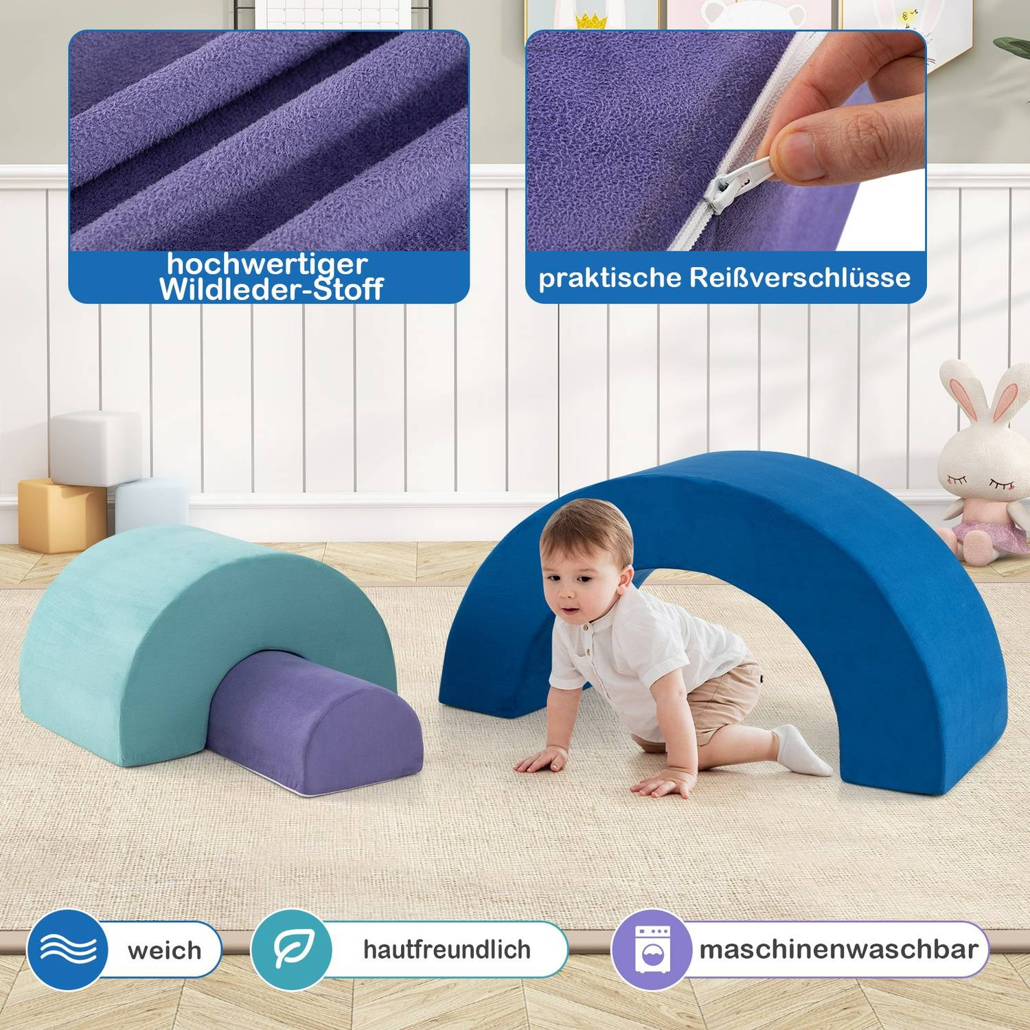 Un bebé gatea a través de un arco azul. Juego suave de formas azules, moradas y turquesas. Detalles del producto en alemán. Fondo blanco.
