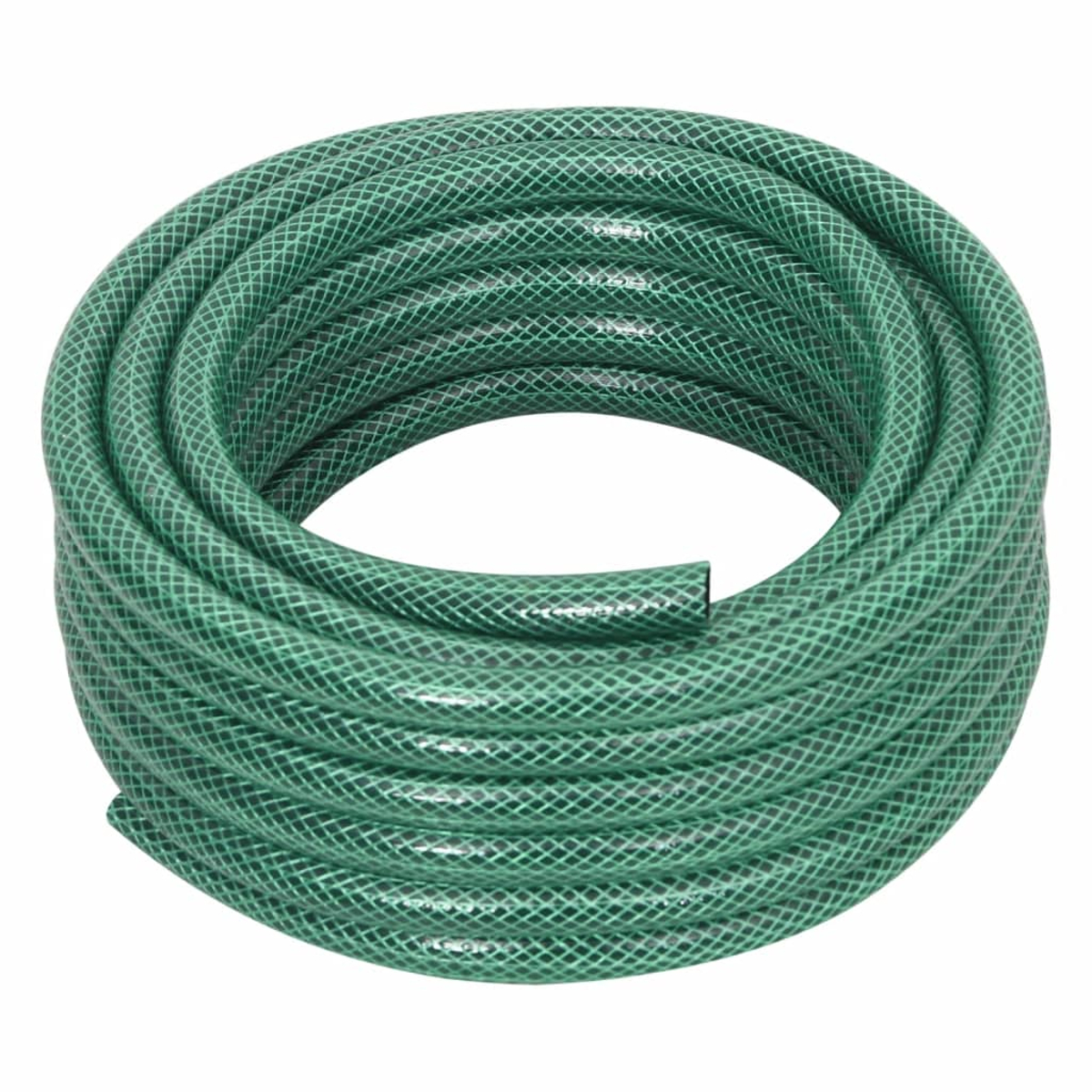 Ein aufgerollter grüner Gartenschlauch liegt auf einer weißen Oberfläche. Der Schlauch besteht aus einem grünen, netzartigen Material.