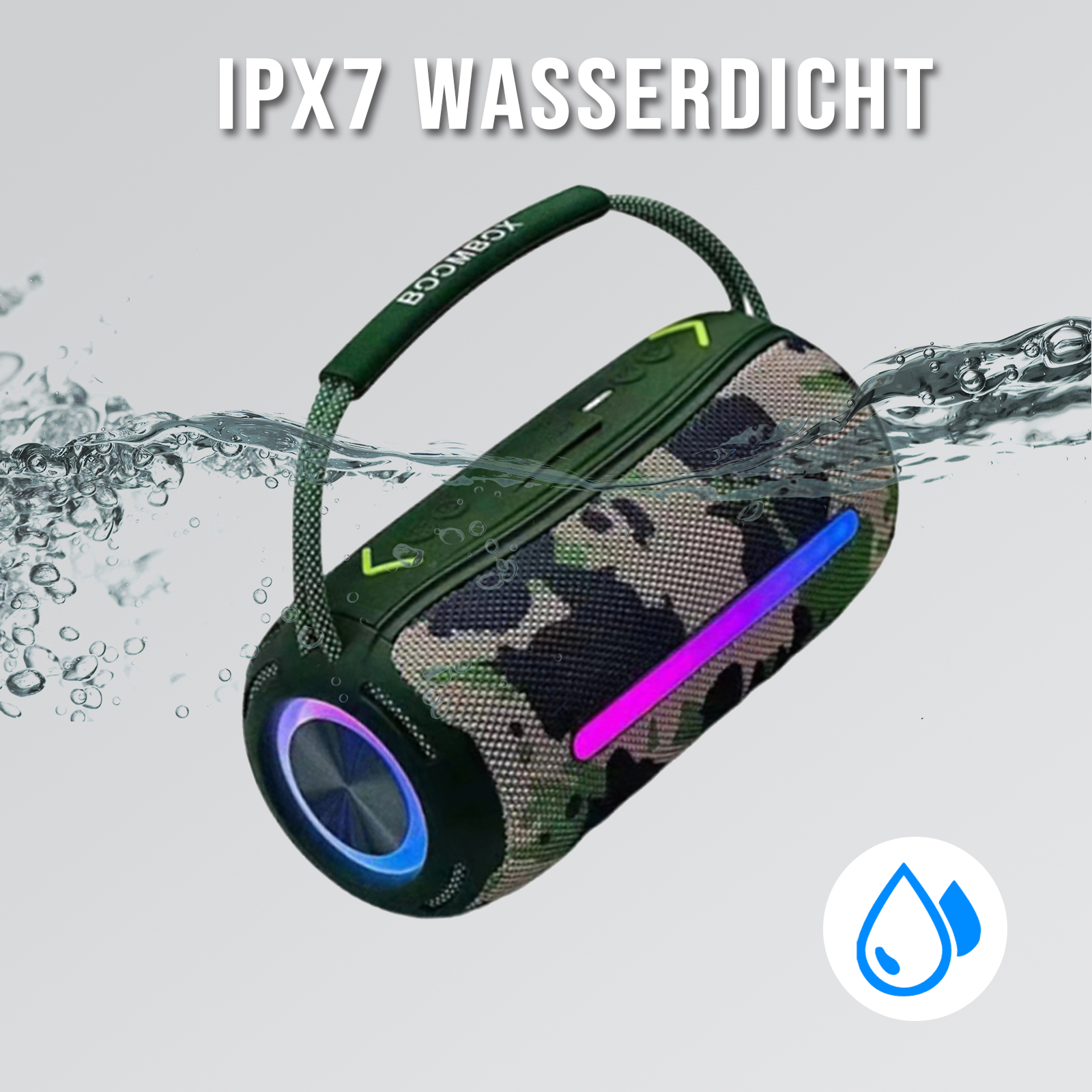 Ein wasserdichter Boombox-Lautsprecher im Wasser. Er hat ein Tarnmuster und bunte Lichter. Wassertropfen sind sichtbar.