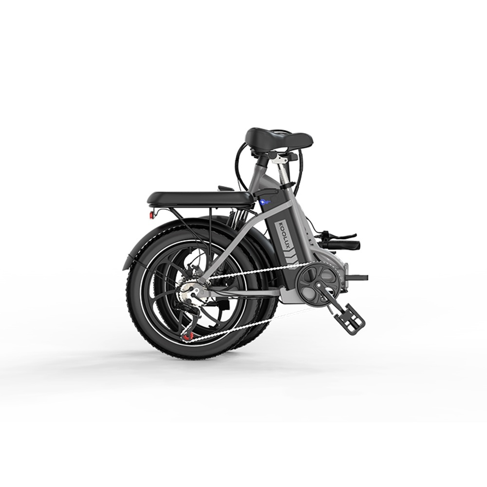 Una bicicleta eléctrica gris plegable se muestra sobre un fondo blanco. Tiene llantas, asiento y otros componentes negros.