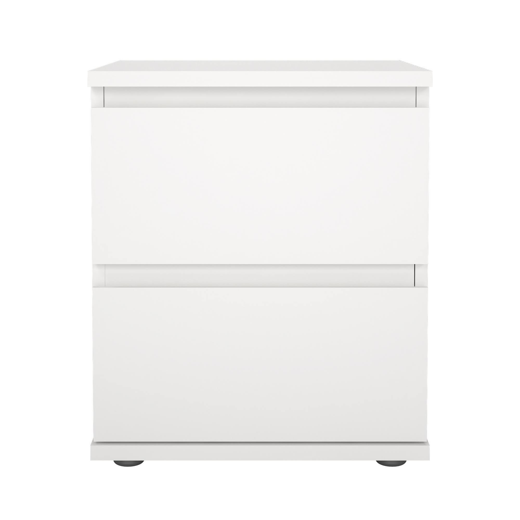 Un armario blanco con dos cajones. Es rectangular con pies redondeados y una ranura horizontal entre los cajones.