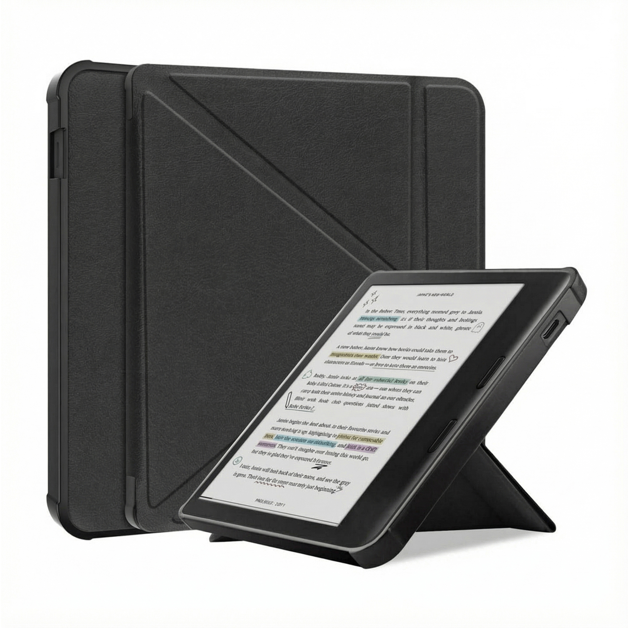Een zwarte e-reader in een hoes is opgezet en toont tekst. Een tweede hoes staat erachter. Beide zijn zwart.