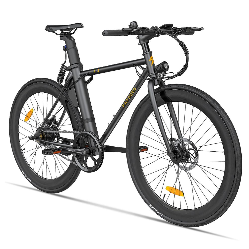 Una bicicleta eléctrica negra con el nombre FAFREES. Tiene neumáticos negros, un cuadro negro y un asiento negro. El fondo es blanco.